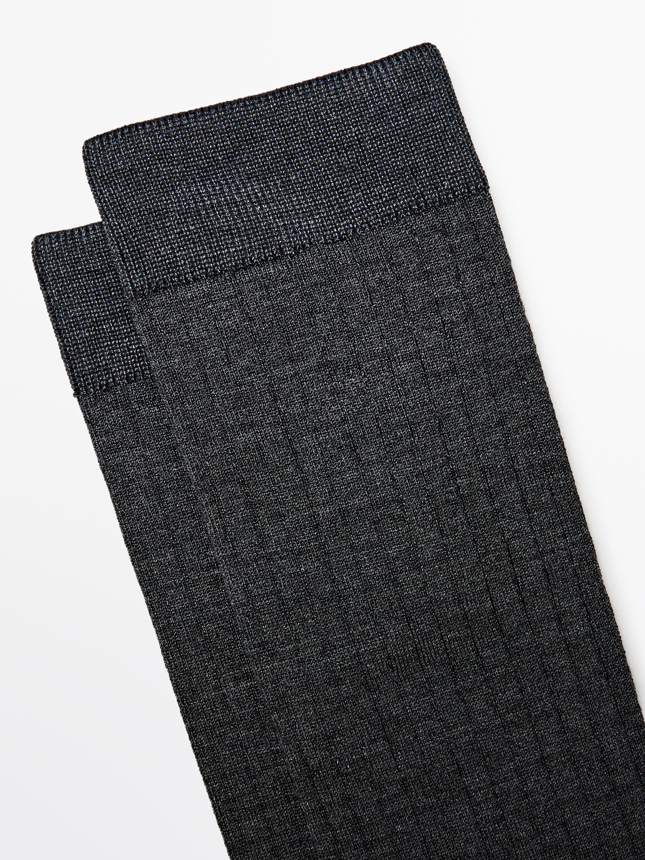 Ribbed silk blend socks