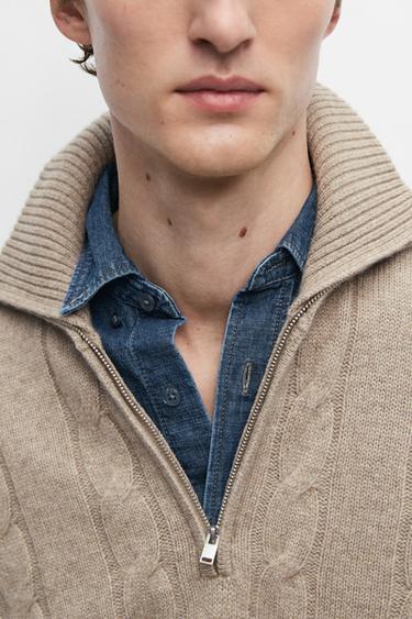 Cable knit mock neck sweater — STONE 8