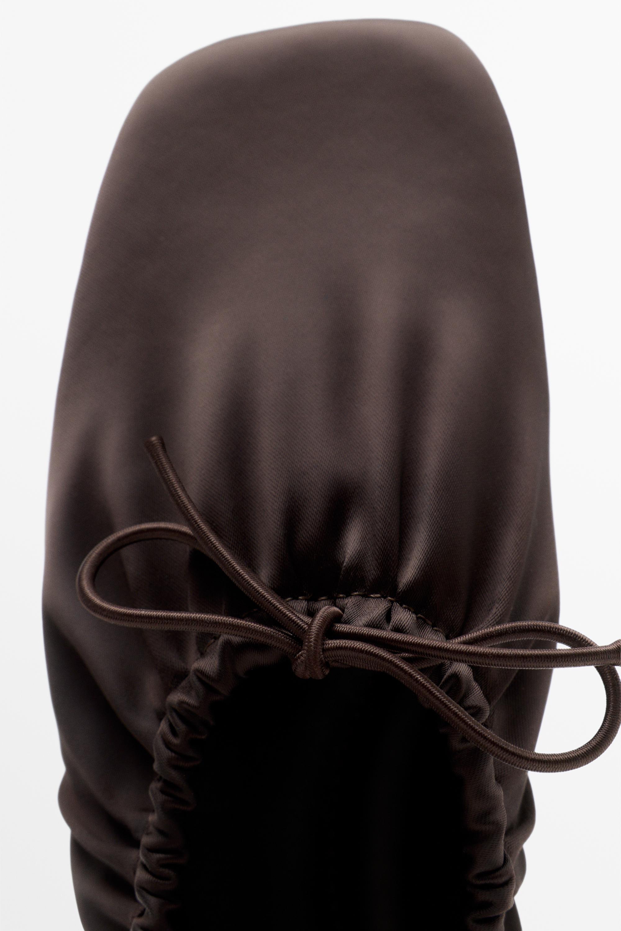 Ruched bow ballet flats — BROWN