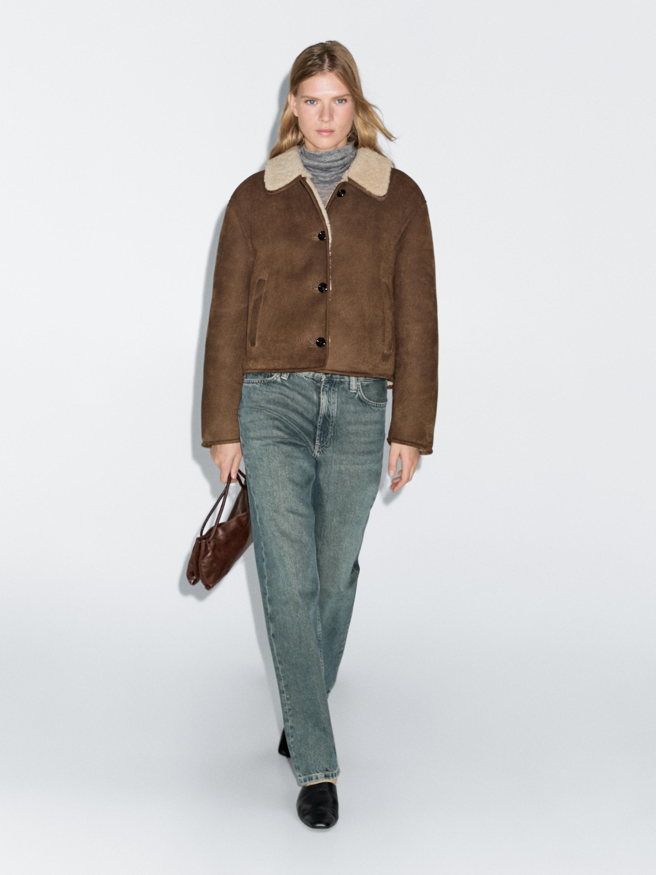 Short leather jacket with lambskin
