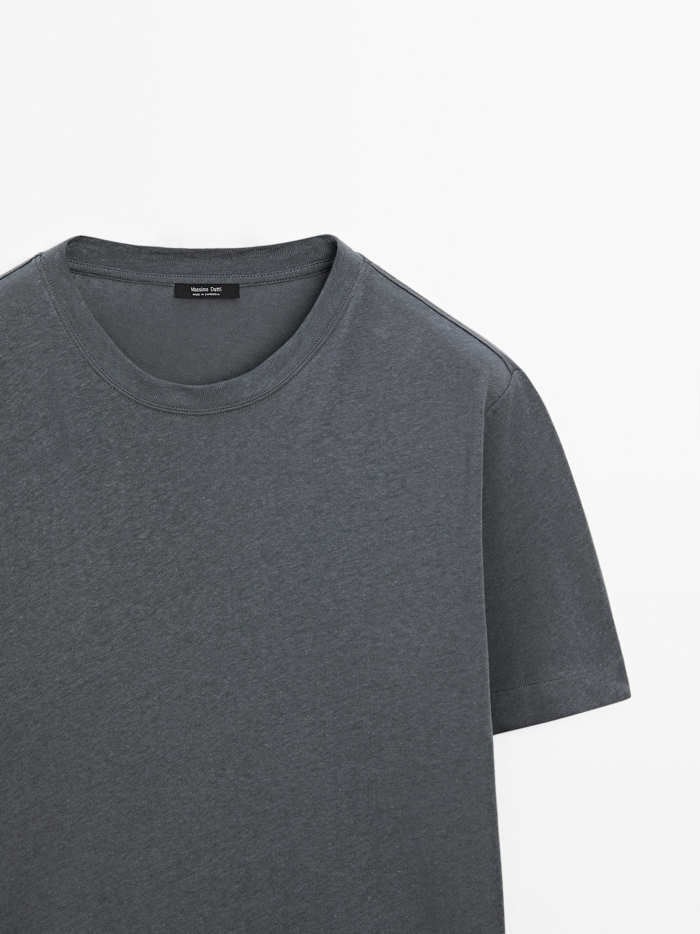 Short-sleeved T-shirt with linen