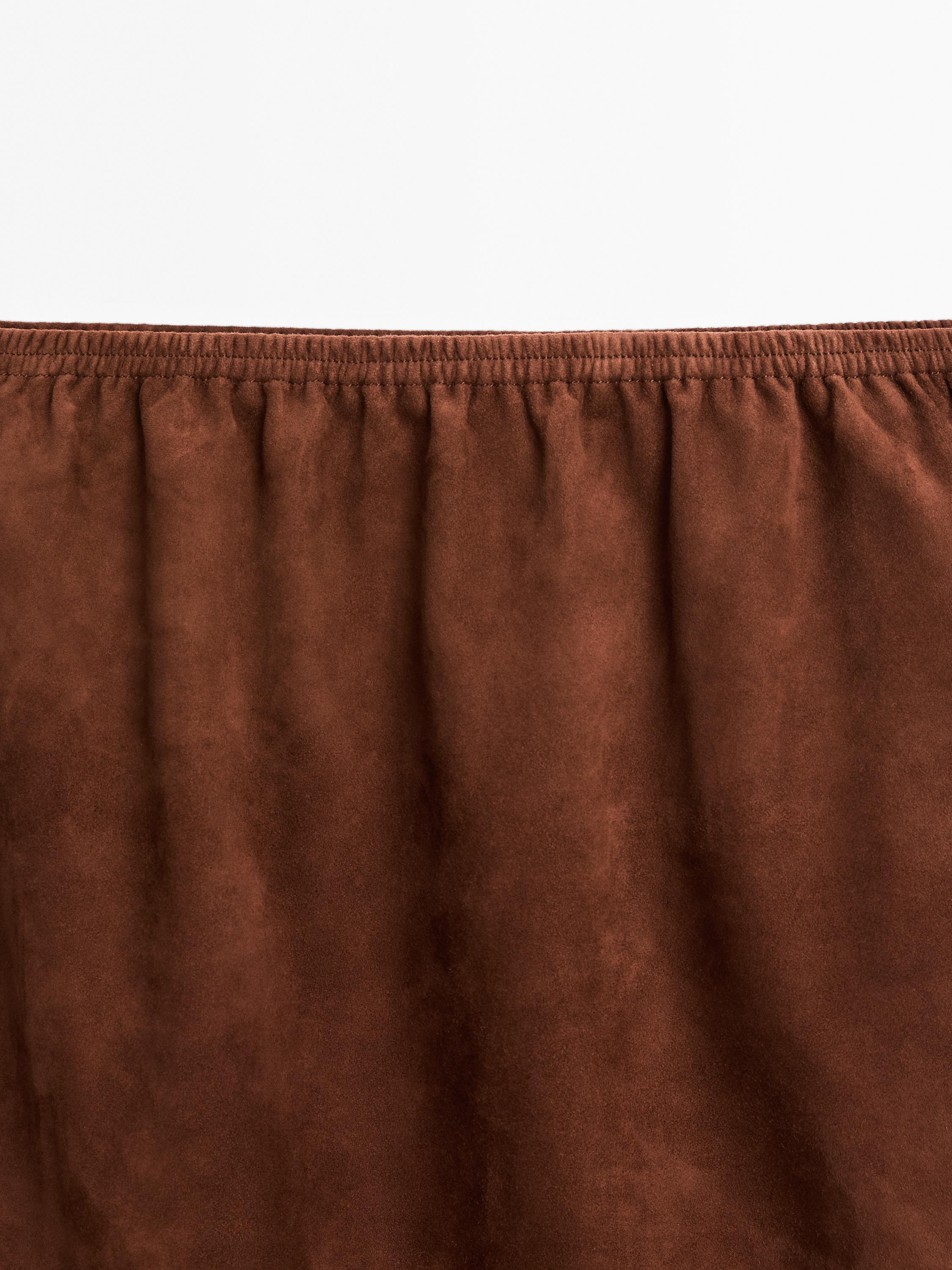 Straight fit suede leather skirt