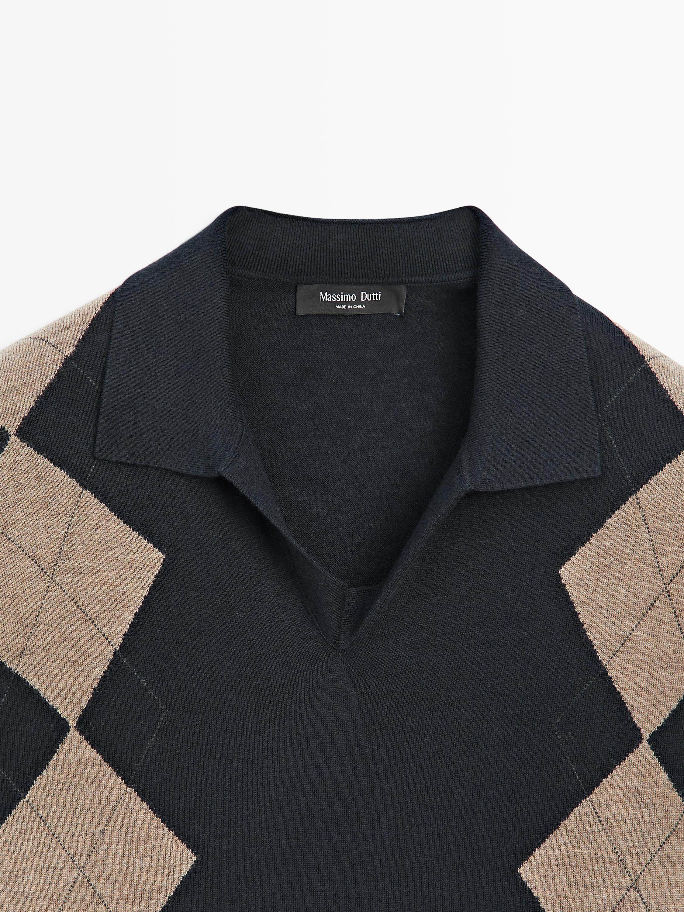Wool blend argyle knit polo sweater — NAVY BLUE