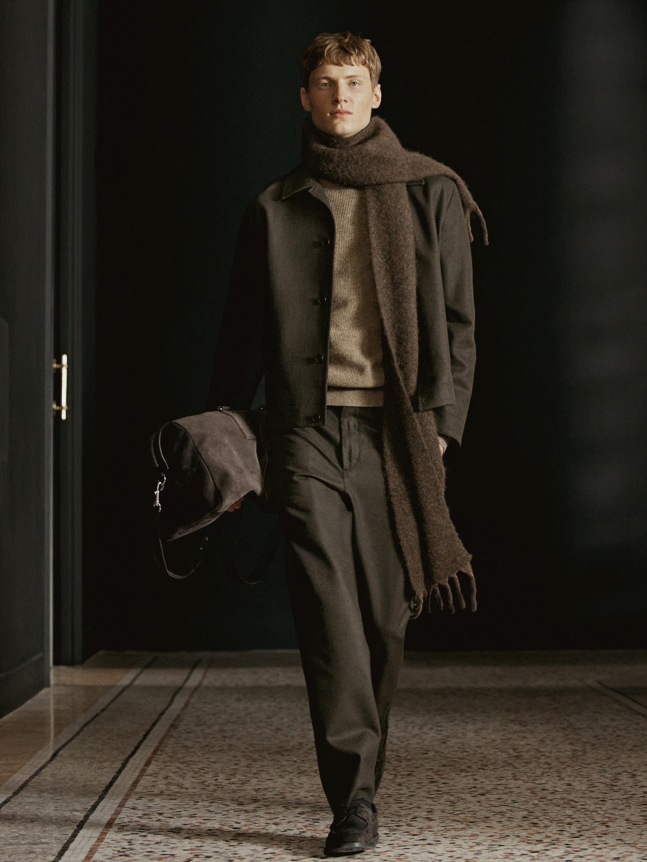 SBL-RUNWAY-M SBL-RUNWAY-M