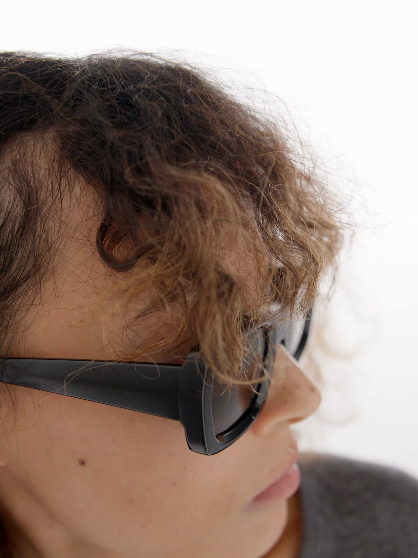 Rectangular sunglasses
