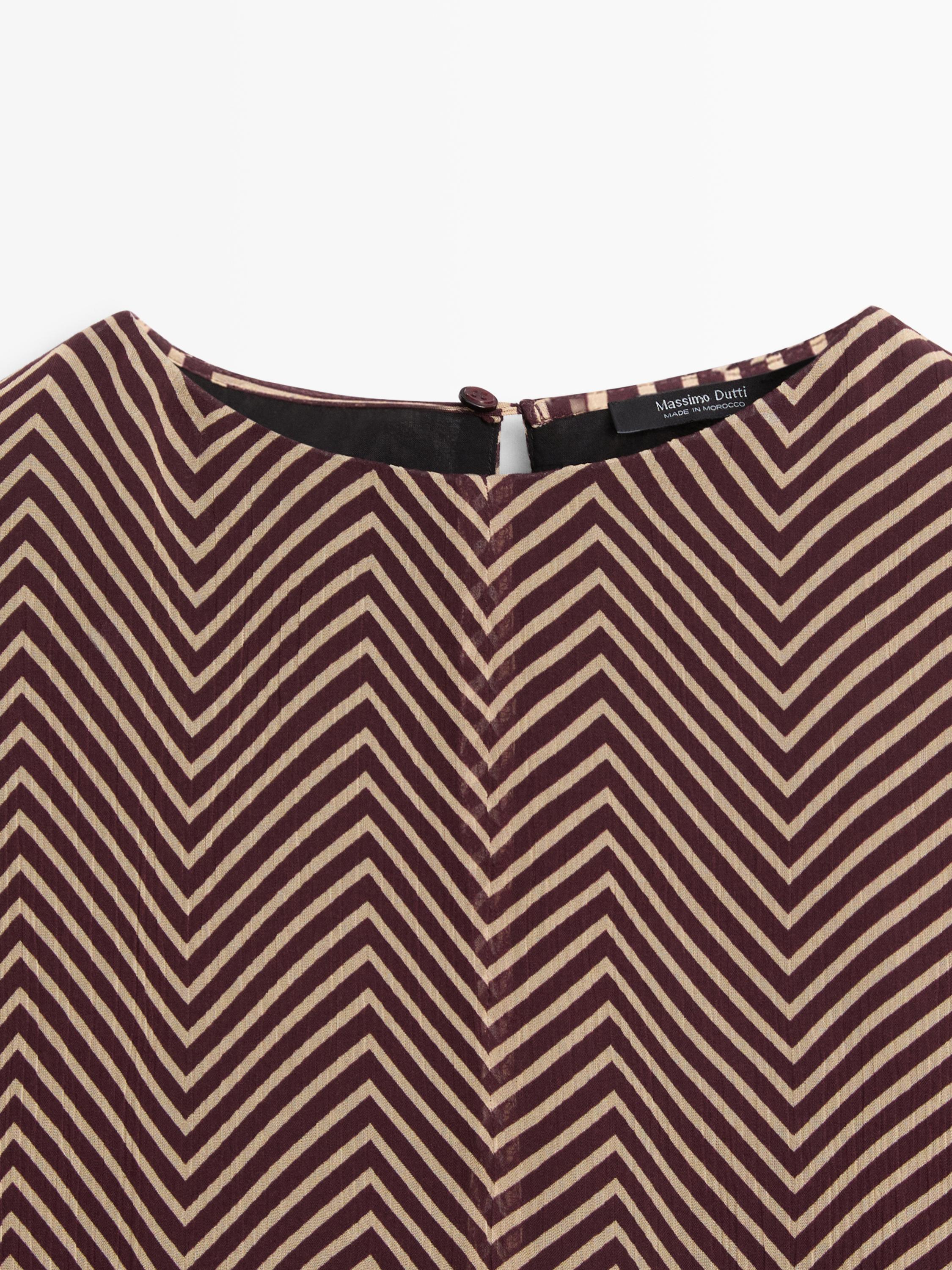 Flowing geometric print blouse — BURGUNDY