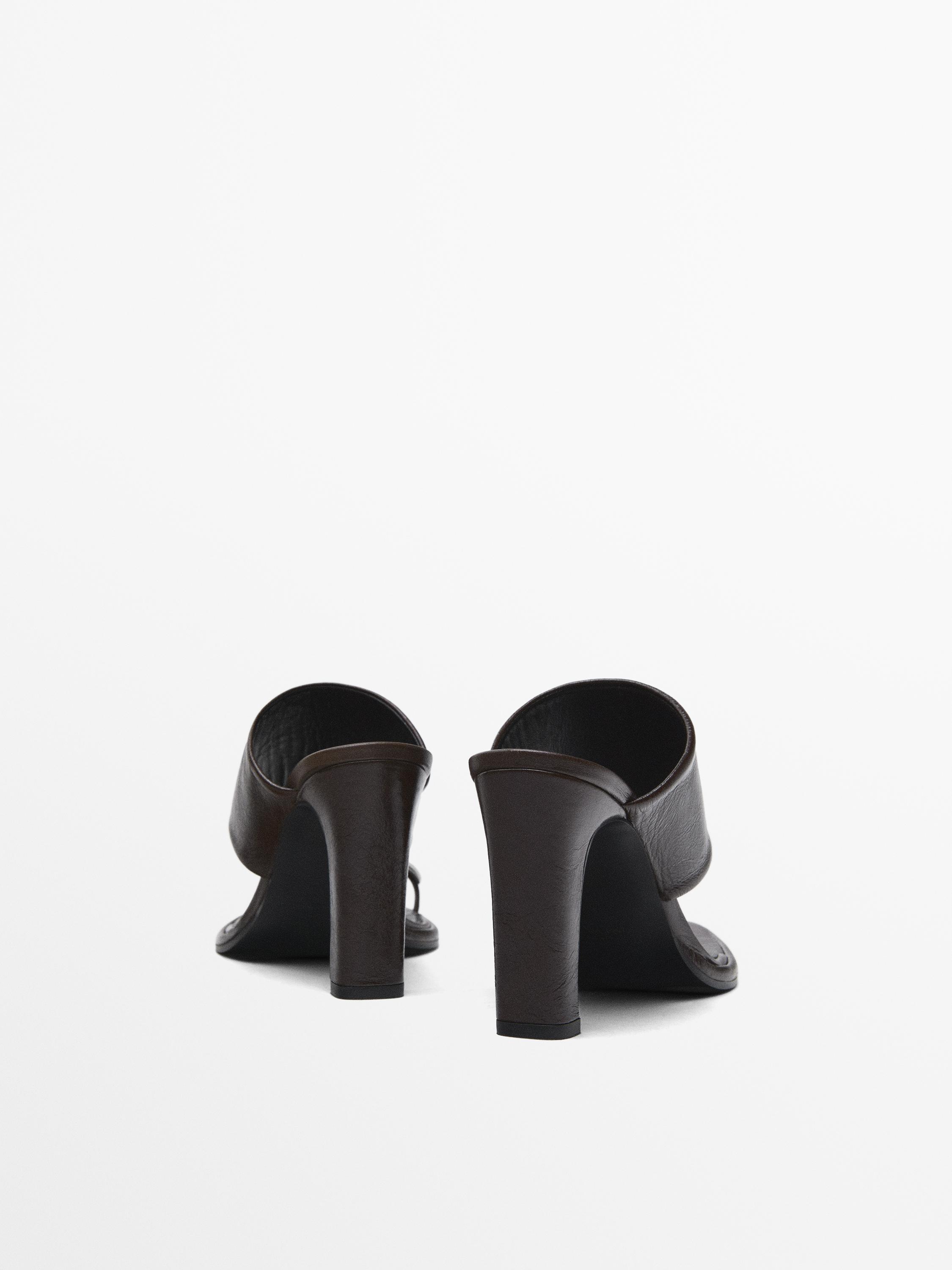 High-heel sandals with ring detail