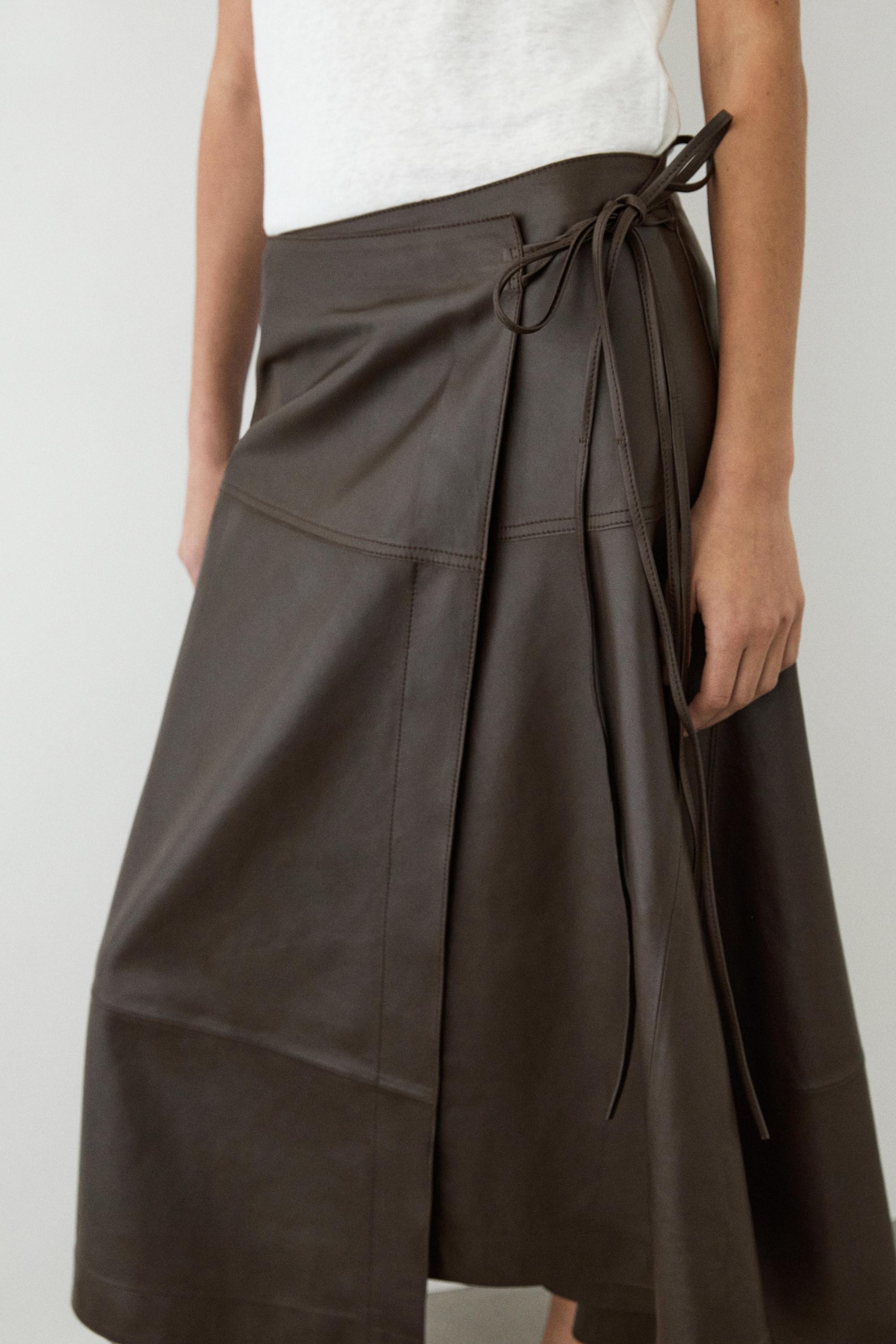 Nappa leather midi skirt with tie detail — BROWN
