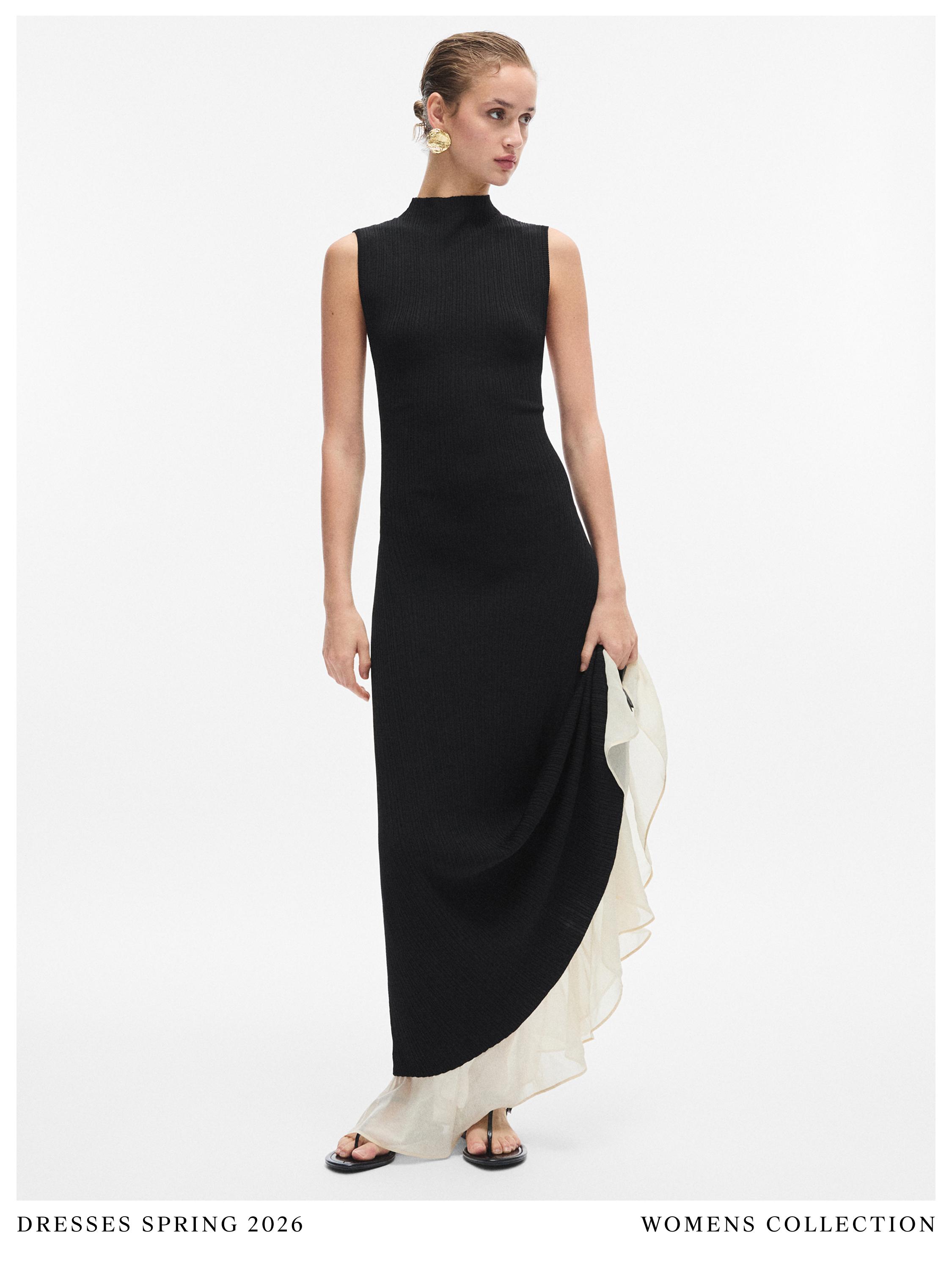 massimo dutti black pleated dress Sacai