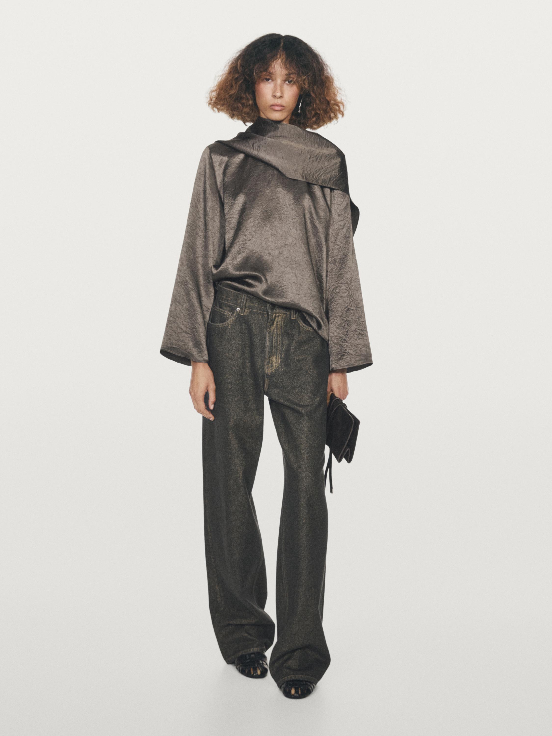 Straight-leg high-waist jeans