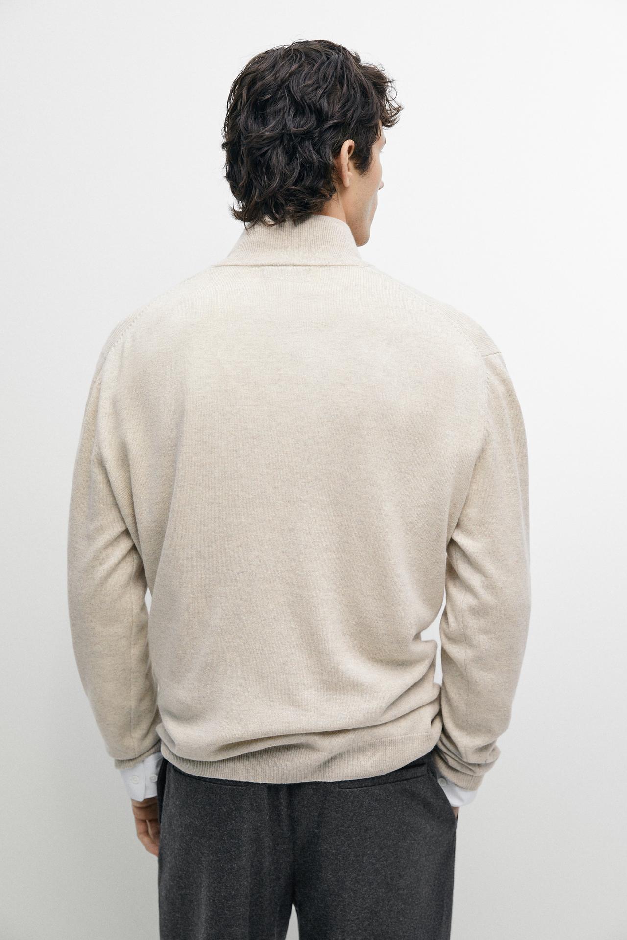 Mock neck knit sweater with zip — STONE