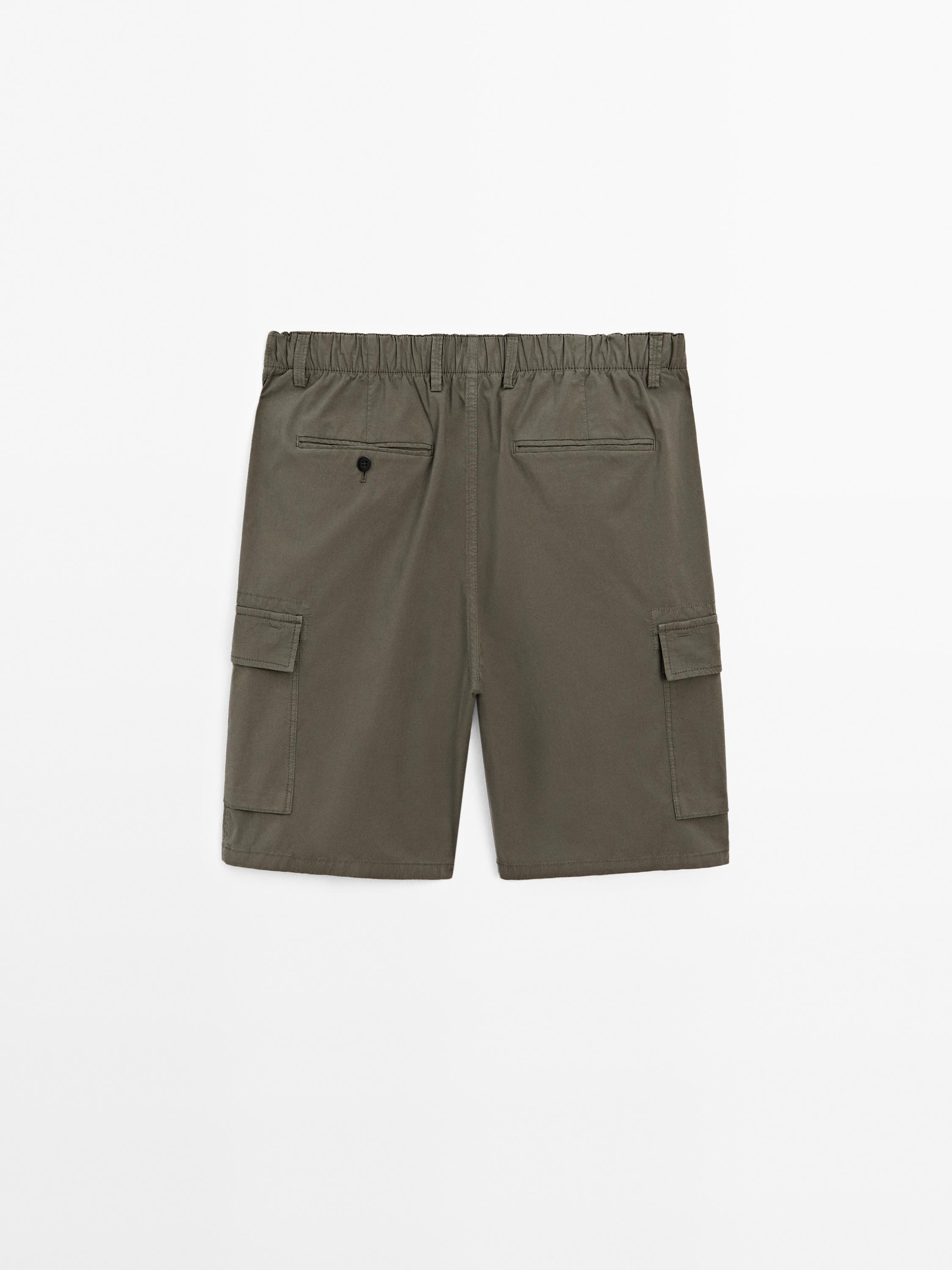 Cotton blend cargo Bermuda shorts
