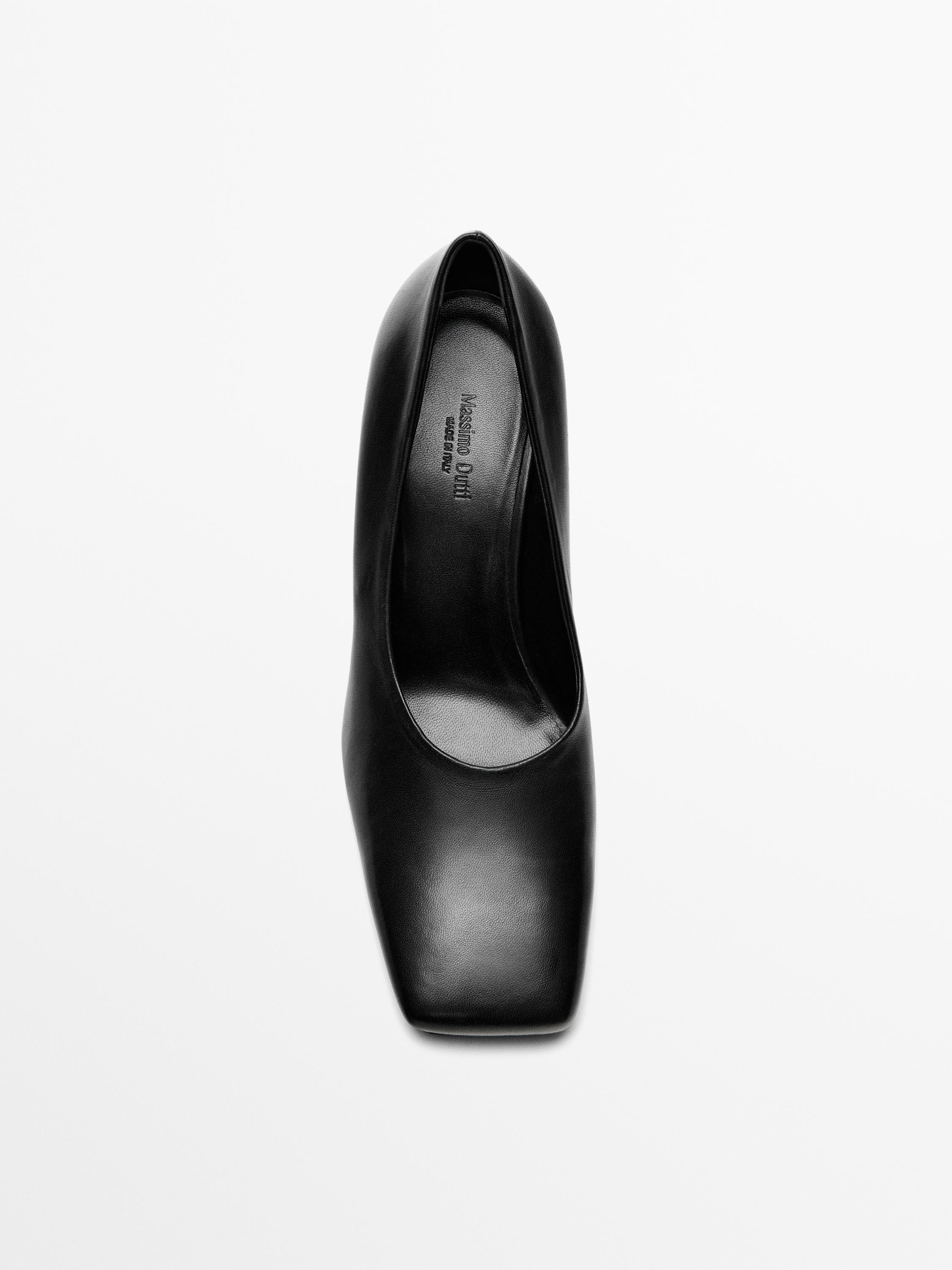 Heeled shoes - Made in Italy — BLACK