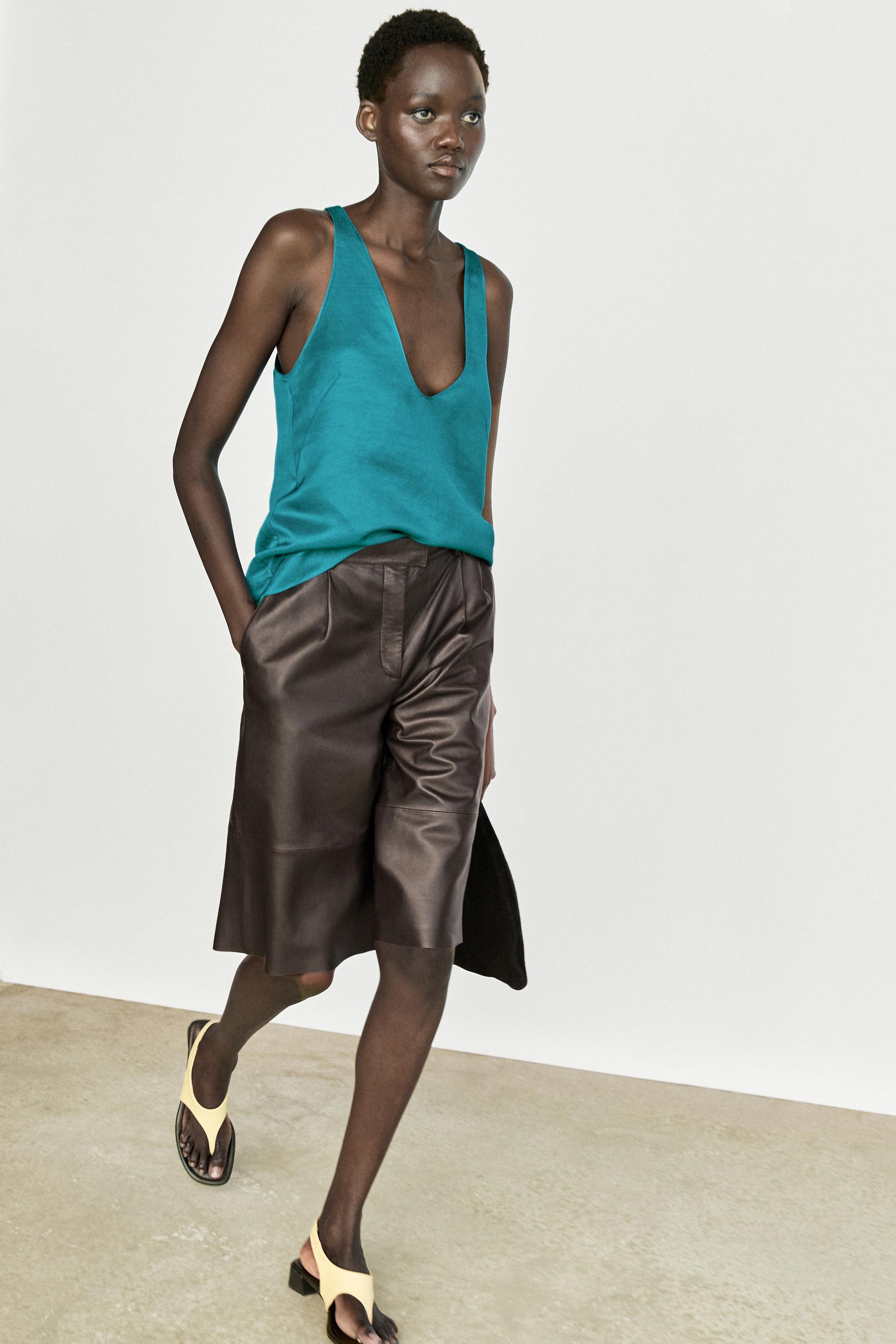 Satin linen blend V-neck top — TURQUOISE