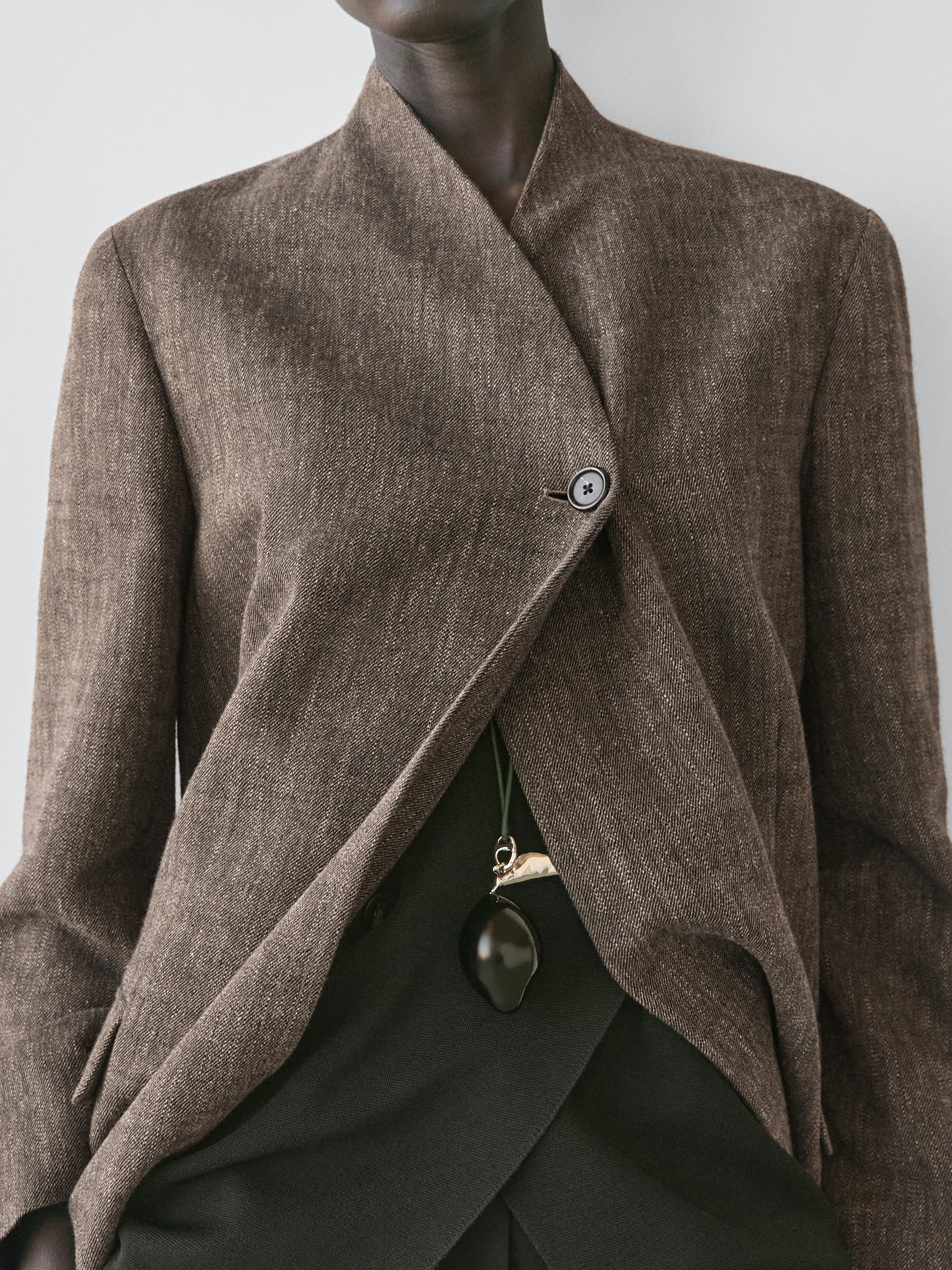 Flecked wool blend coat with high collar — BROWN