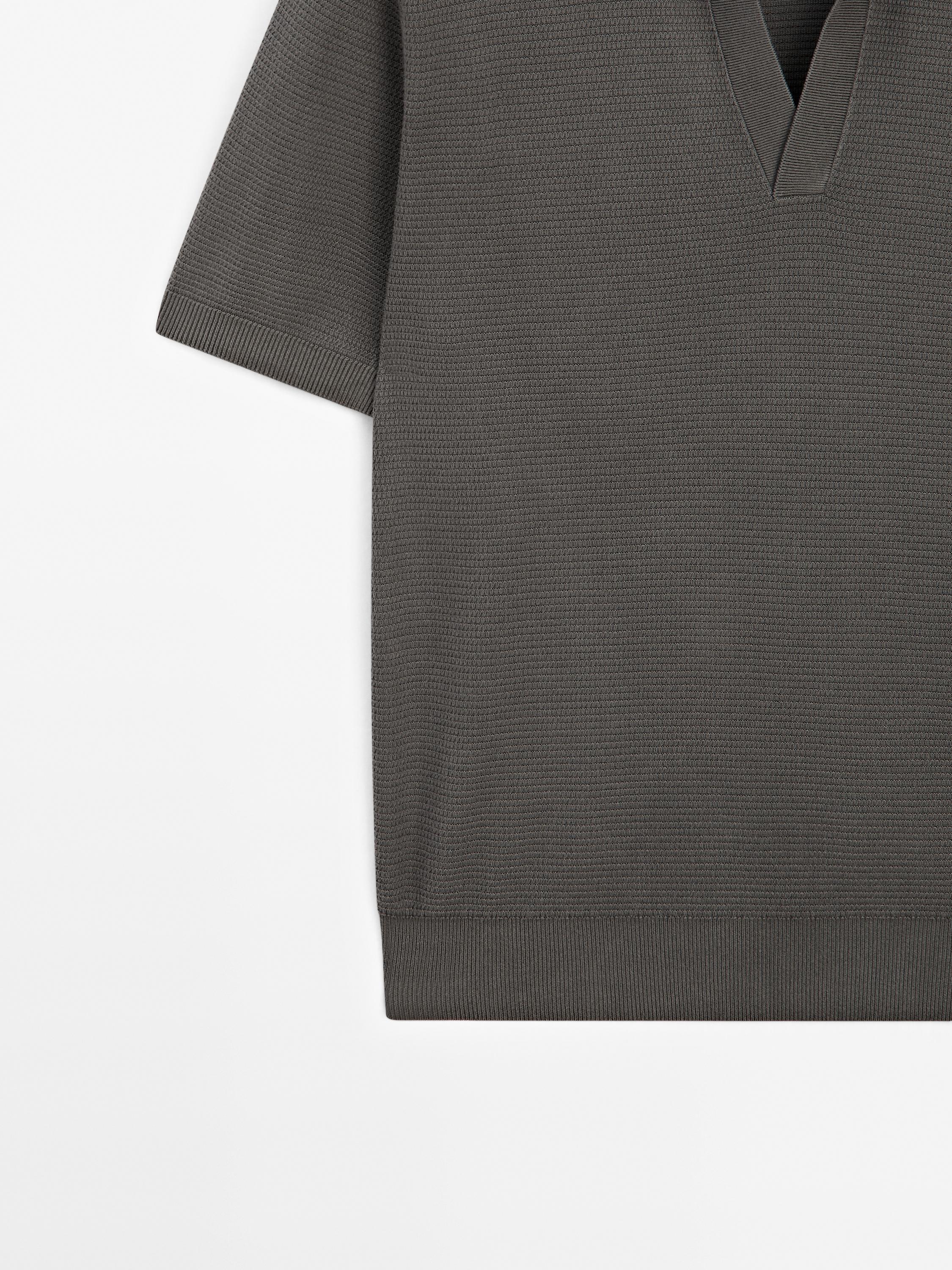 Knit V-neck polo shirt