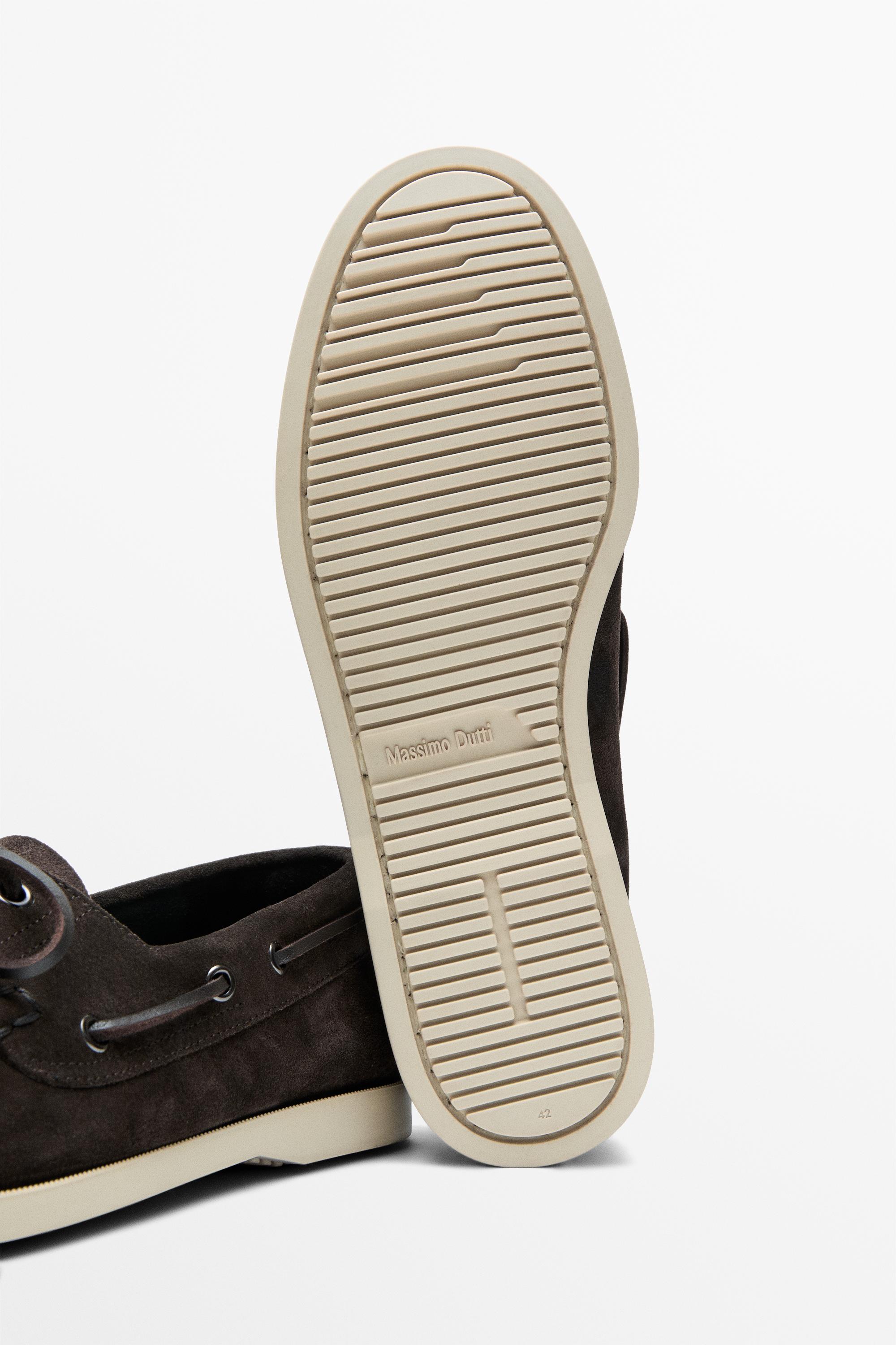 Leather deck shoes — BROWN