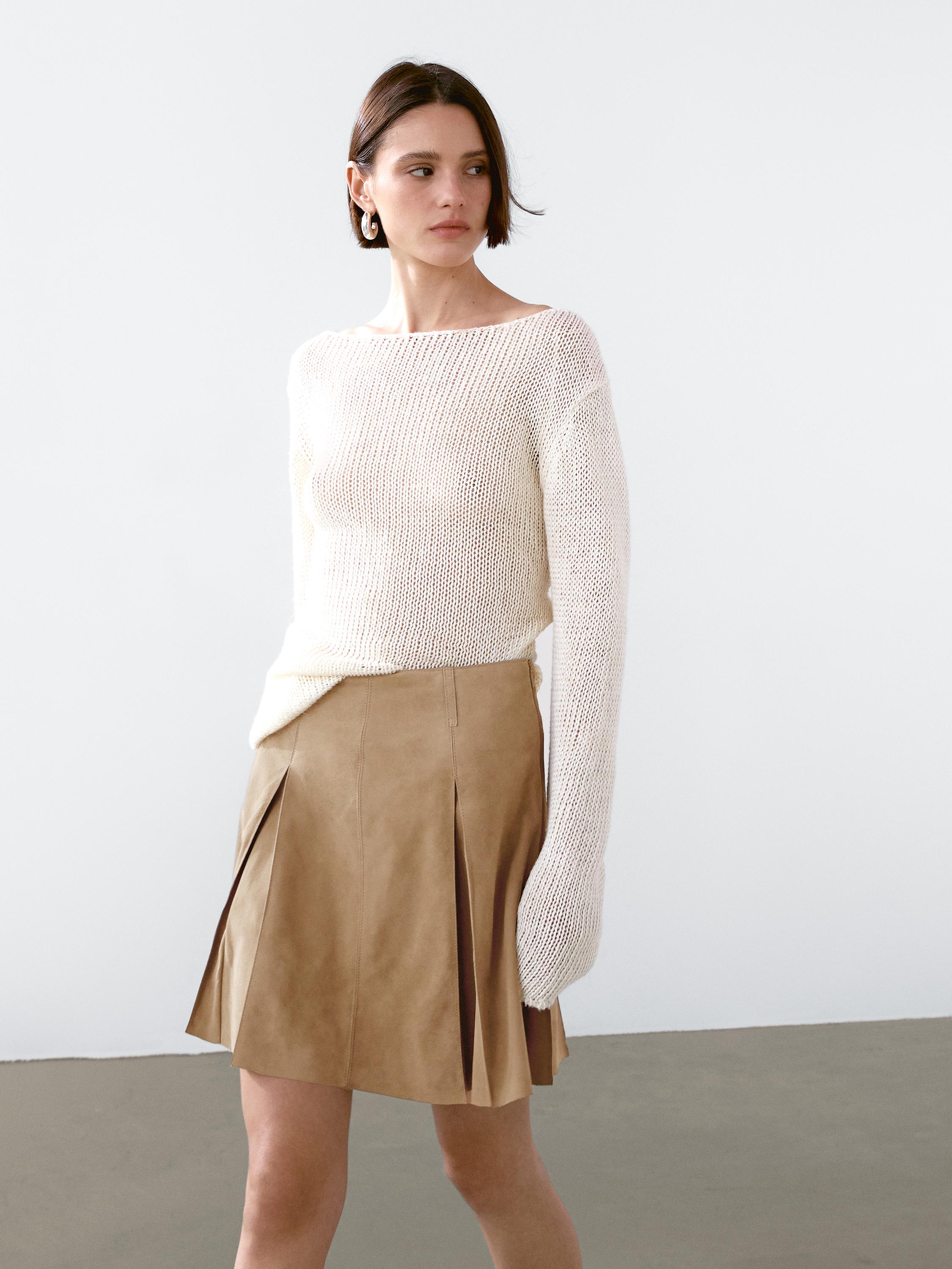 Pleated suede leather skirt