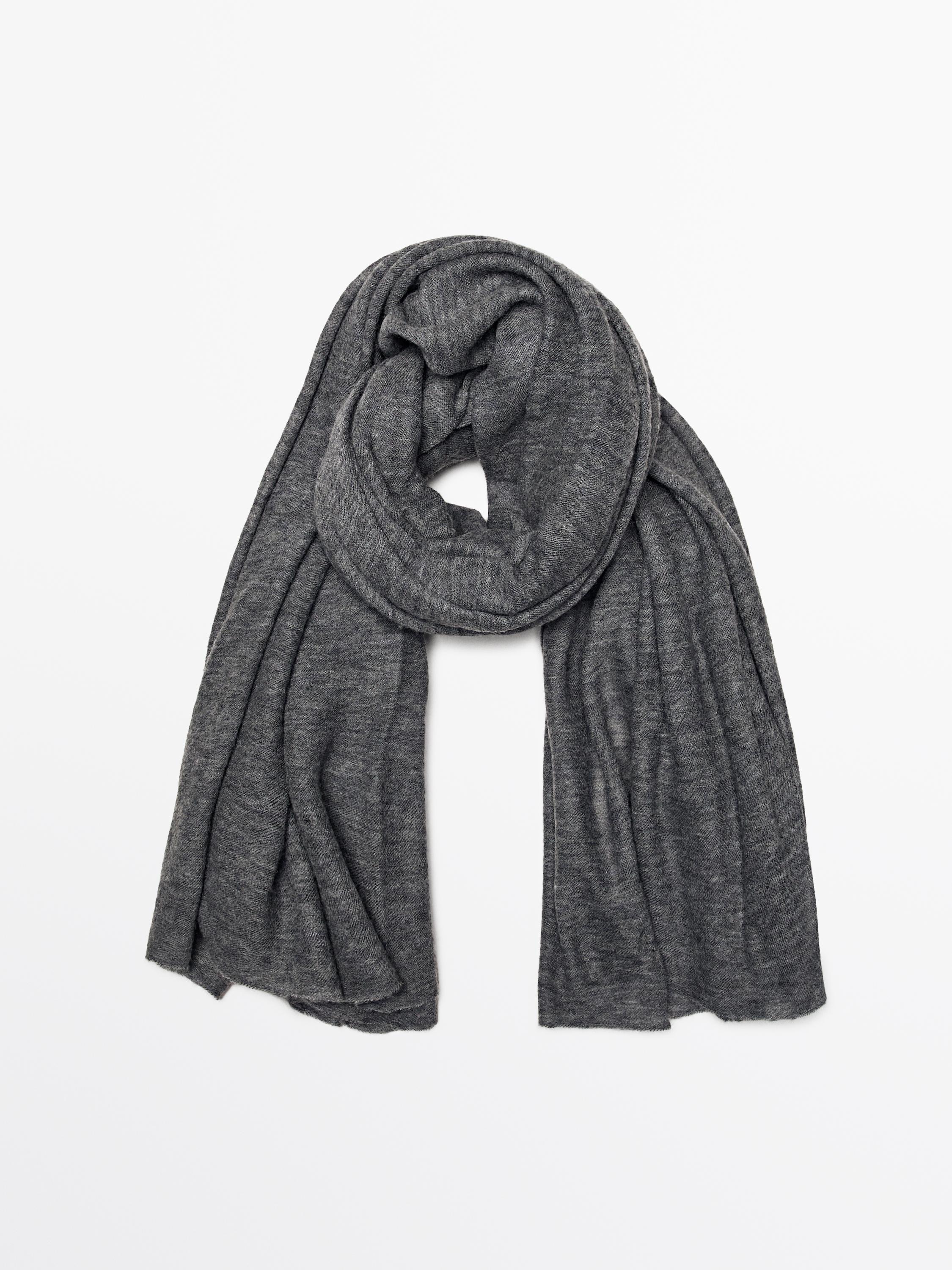 100% cashmere scarf