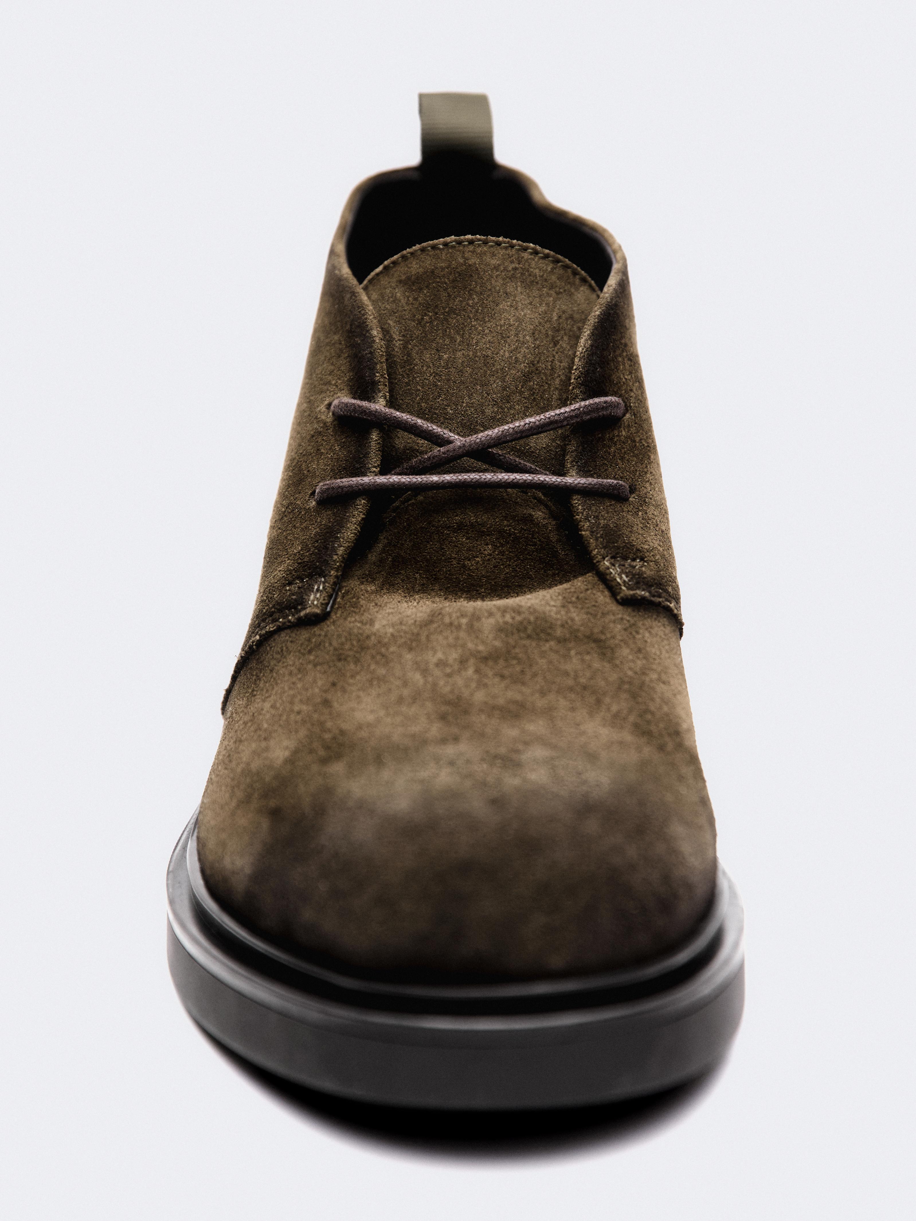 St. Moritz desert ankle boots