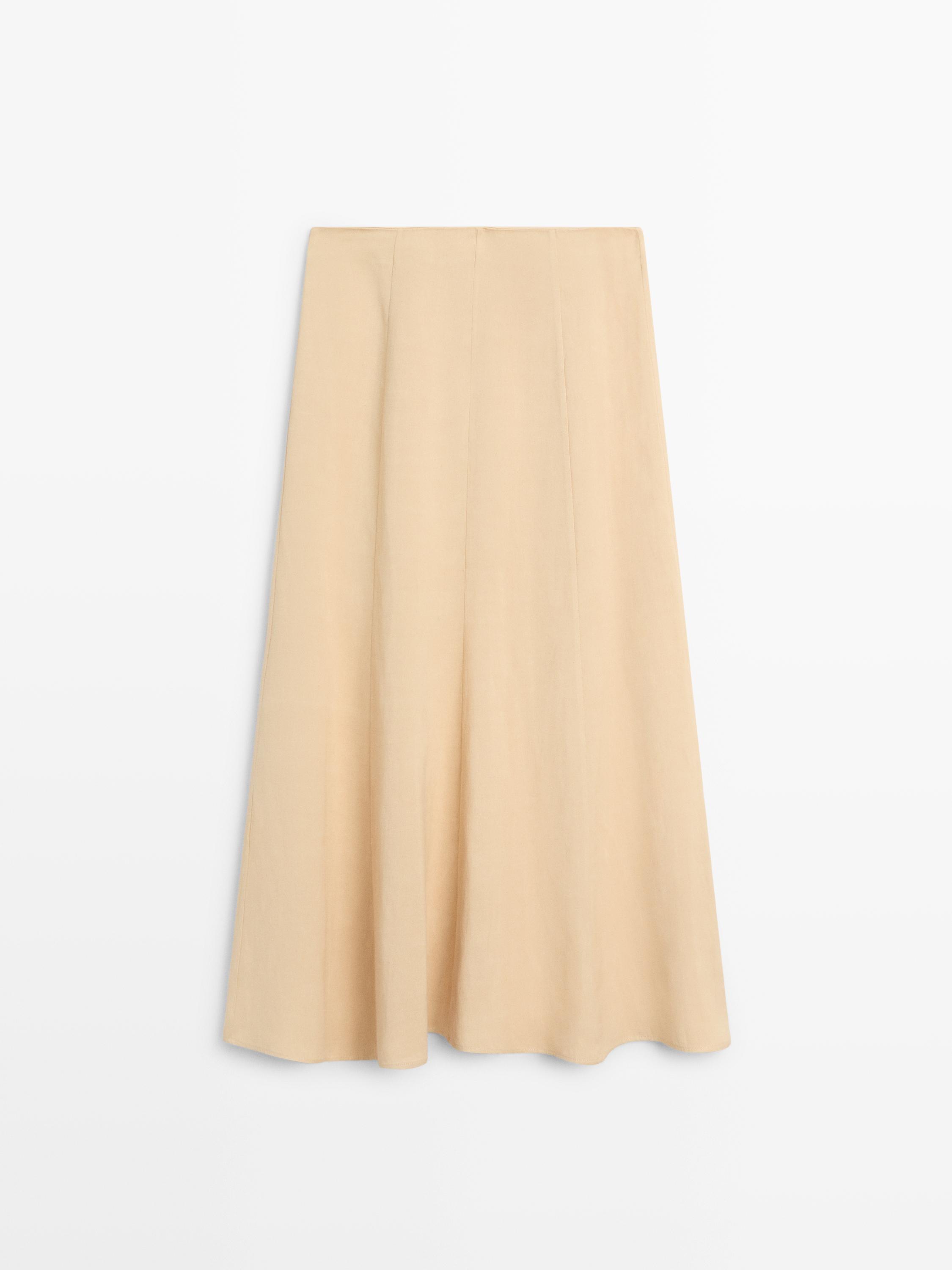 Flowing flared skirt — PALE YELLOW