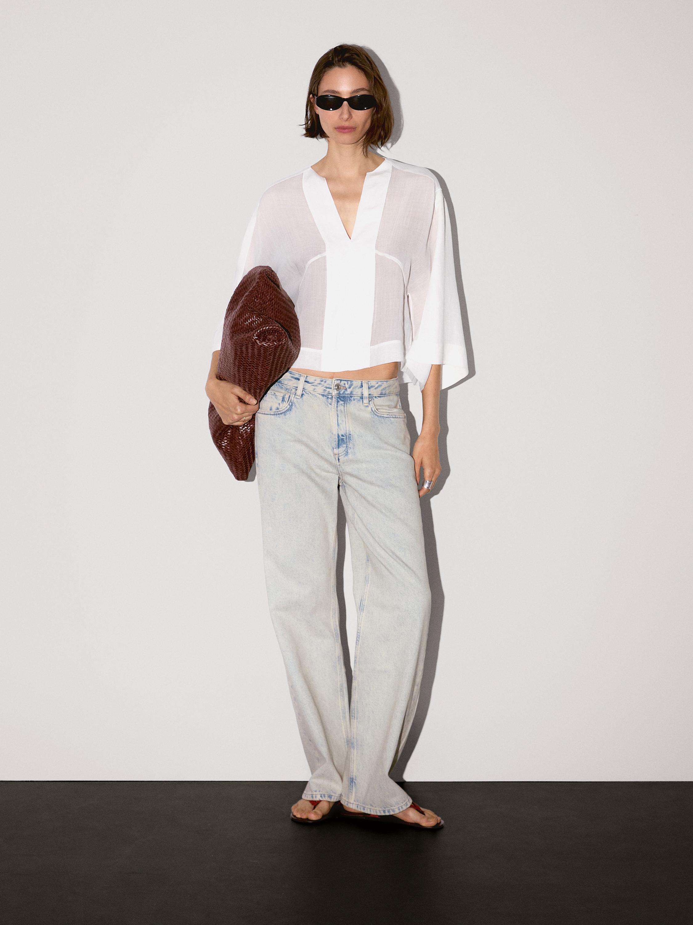 Flowing linen blend blouse with seam details