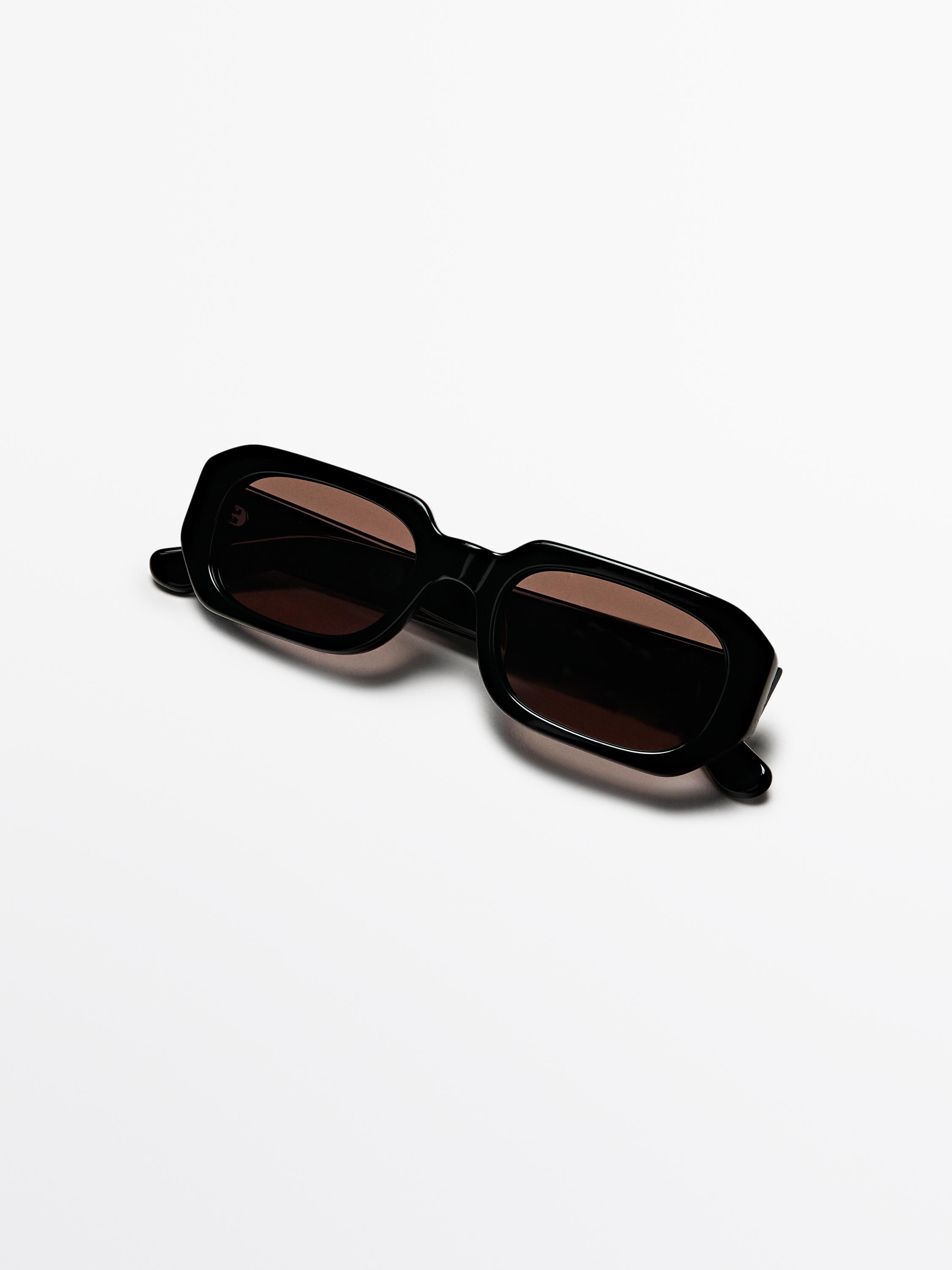 Kare güneş gözlüğü