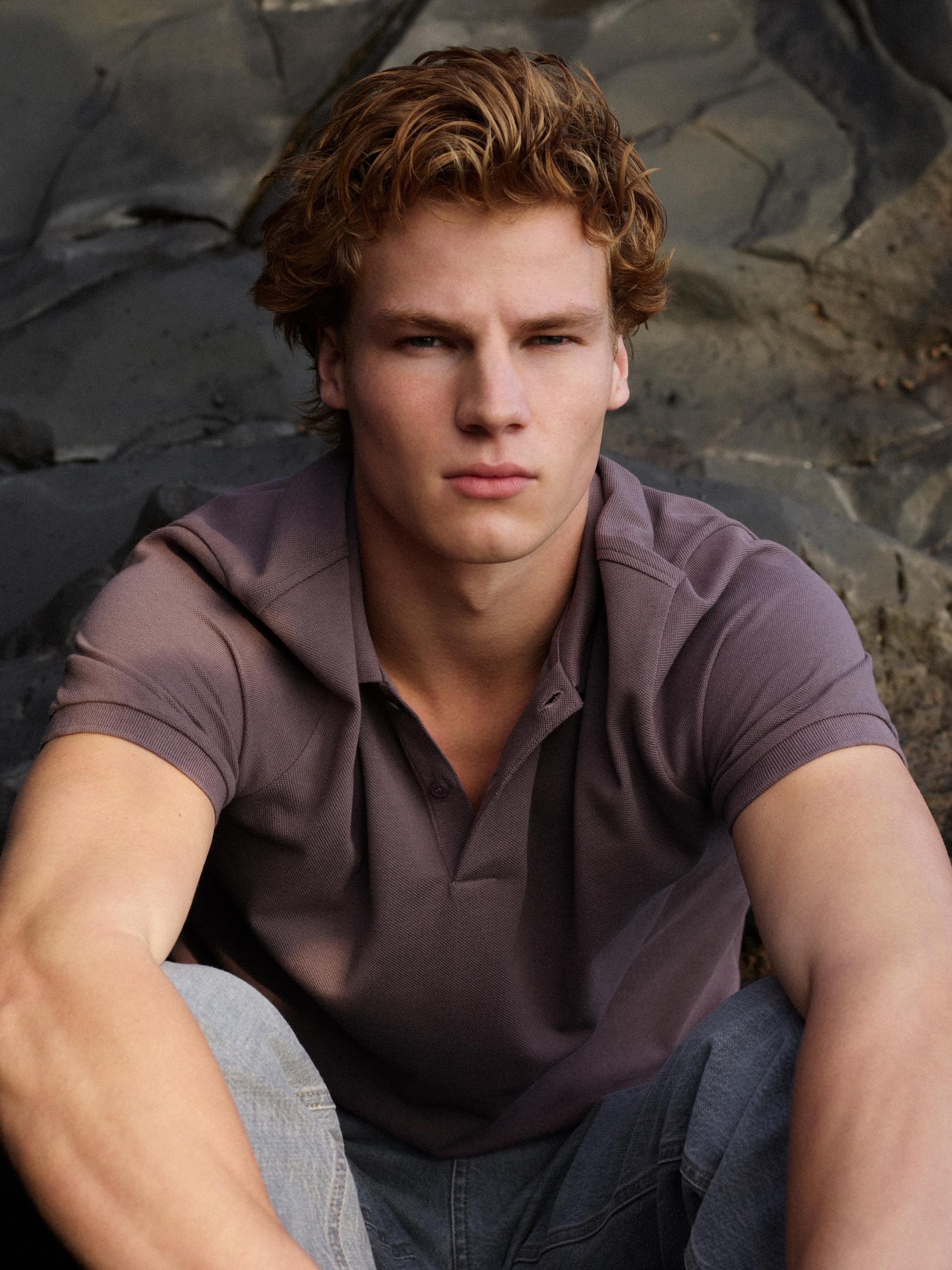 Micro textured piqué cotton polo shirt