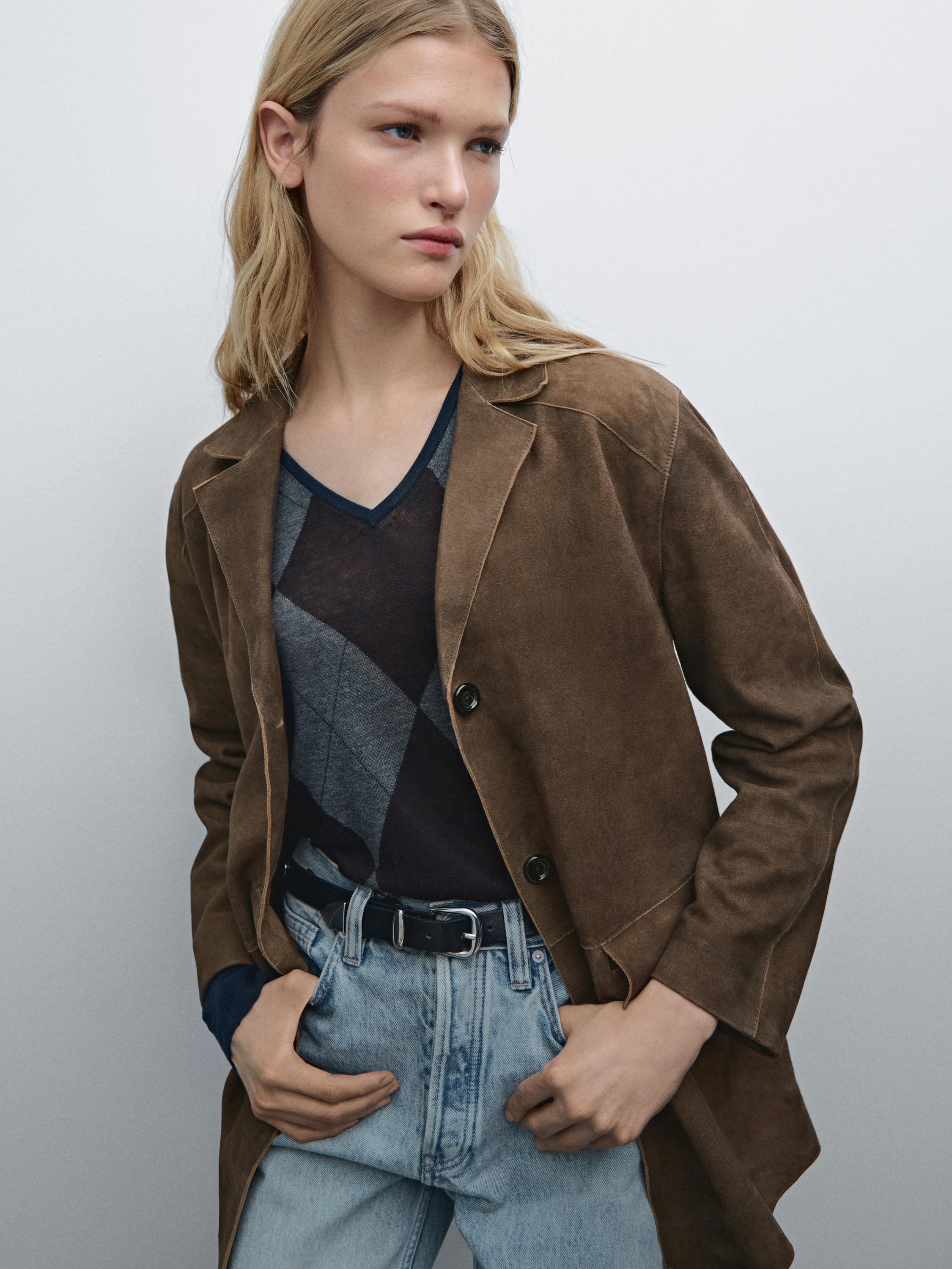 Suede leather blazer with pockets