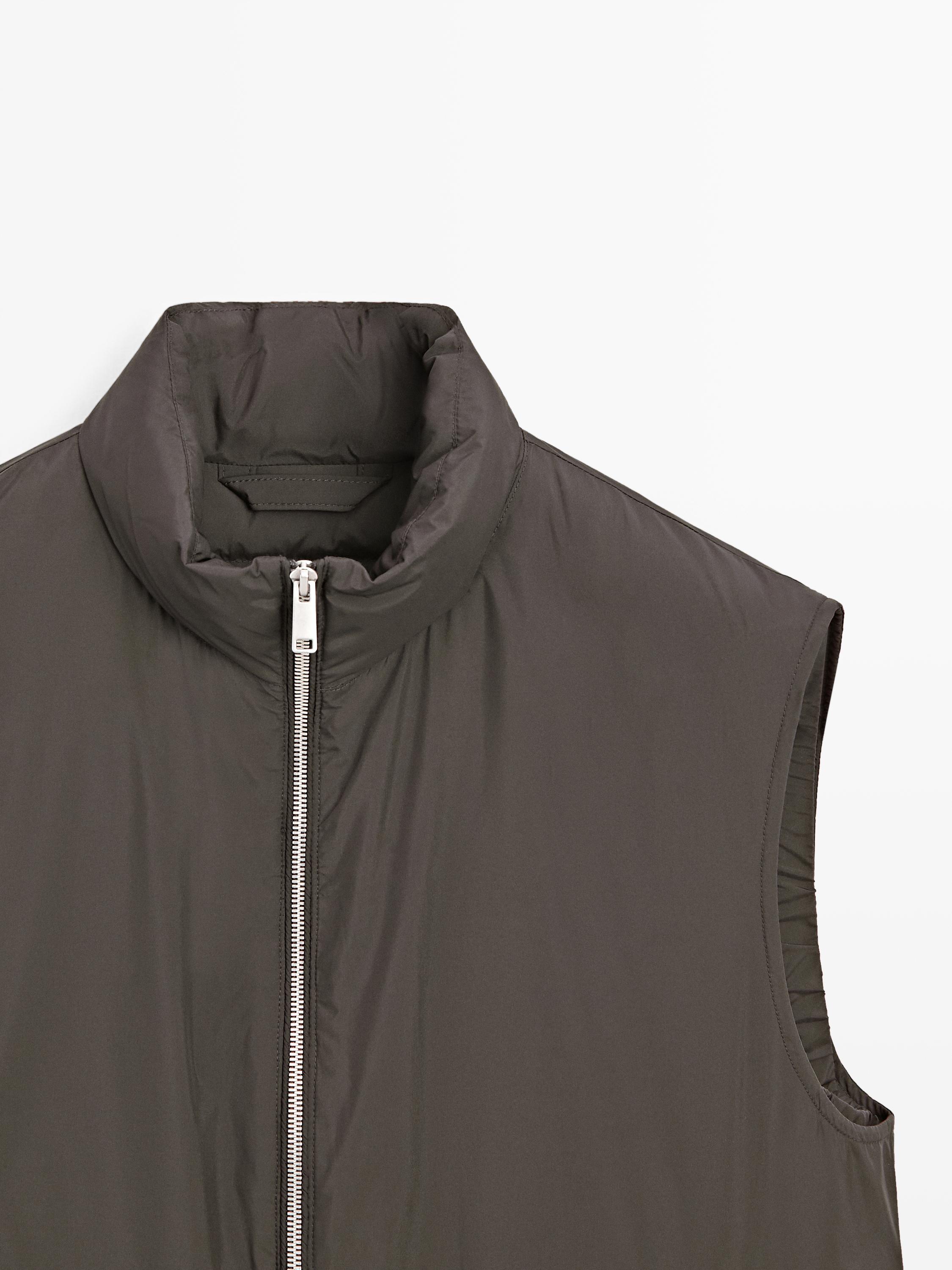 Water-repellent extra lightweight puffer gilet — Chocolate