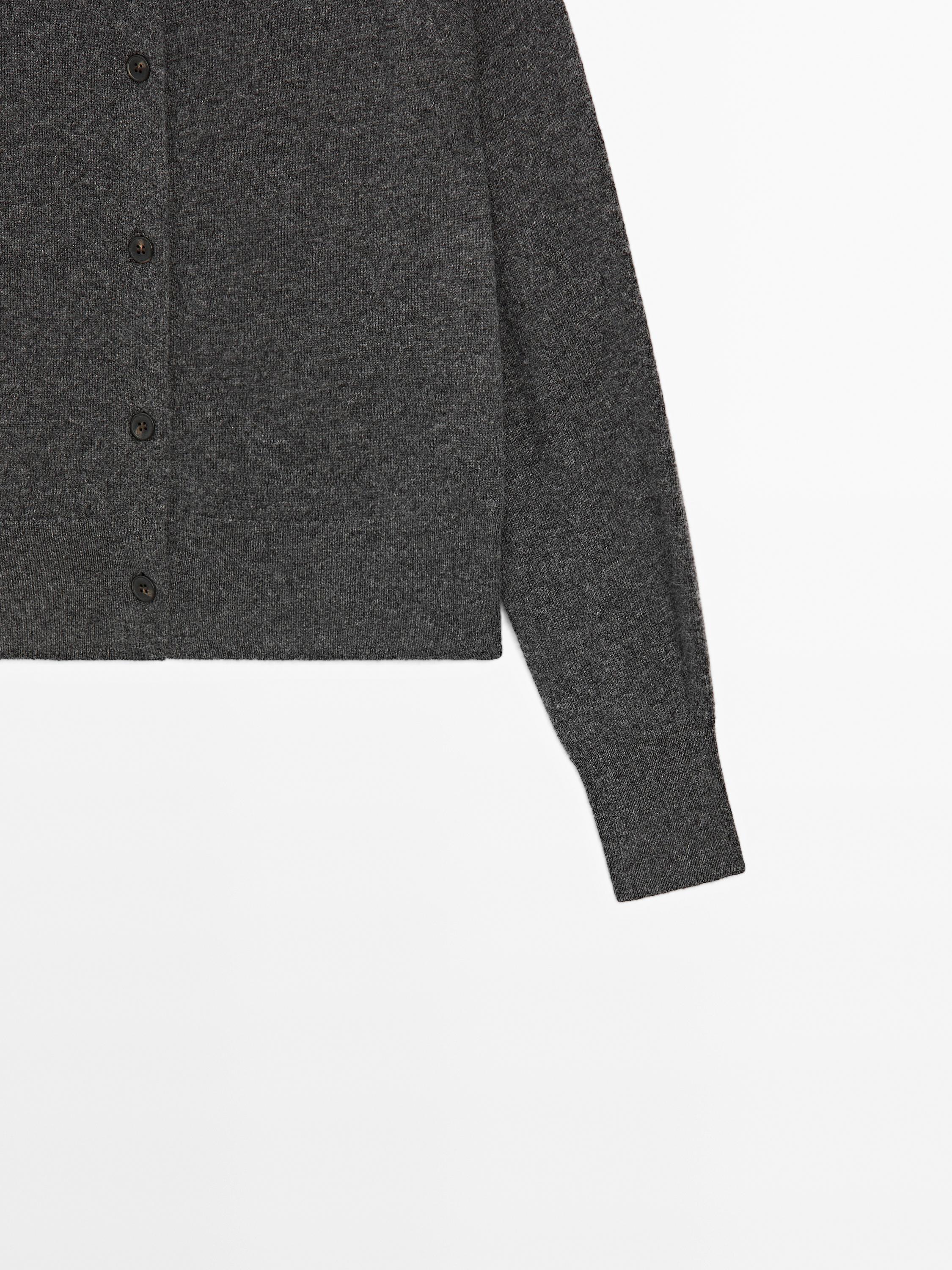 100% cashmere long sleeve cardigan
