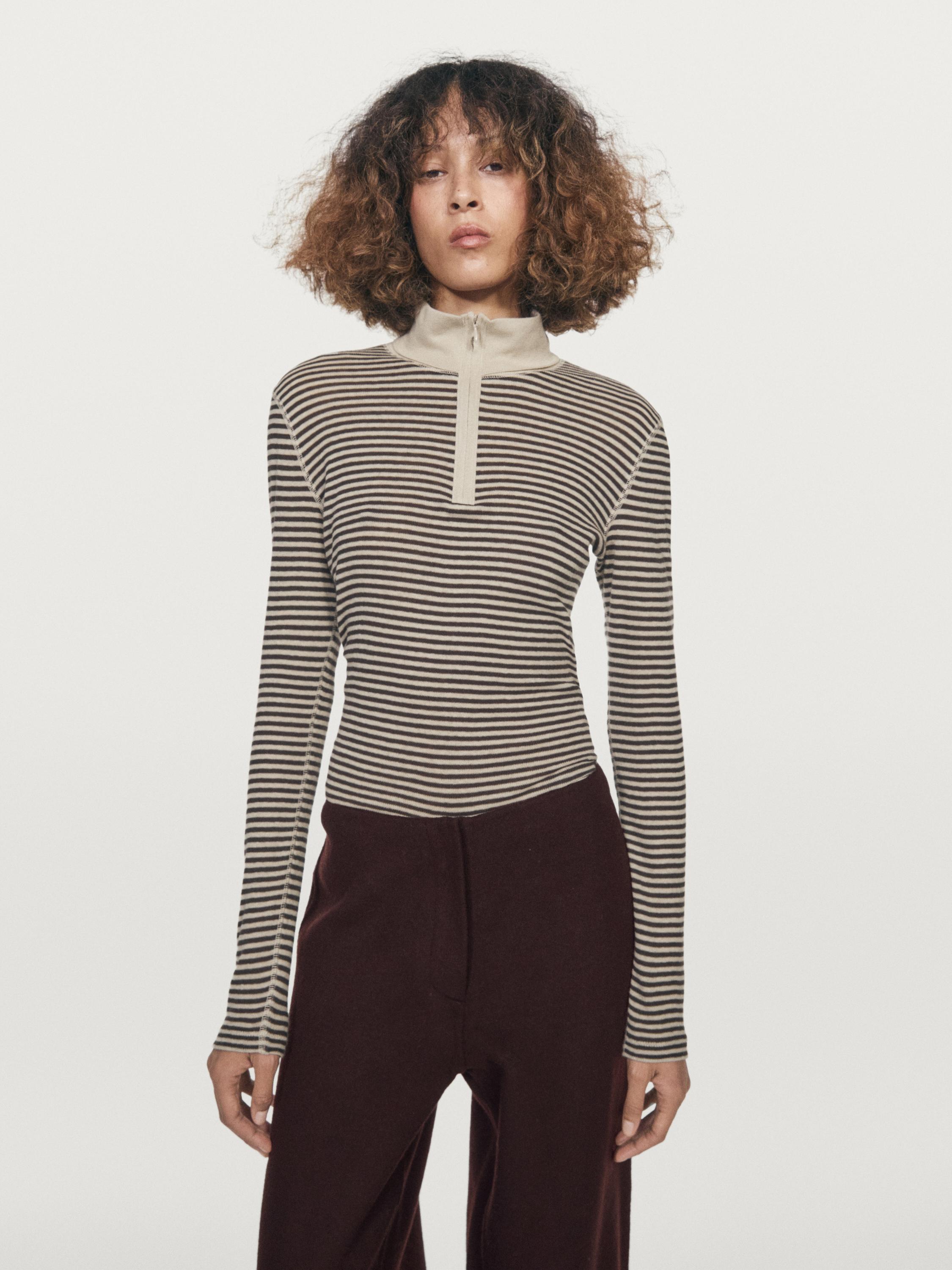 Áo len mỏng sọc ngang có khóa kéo