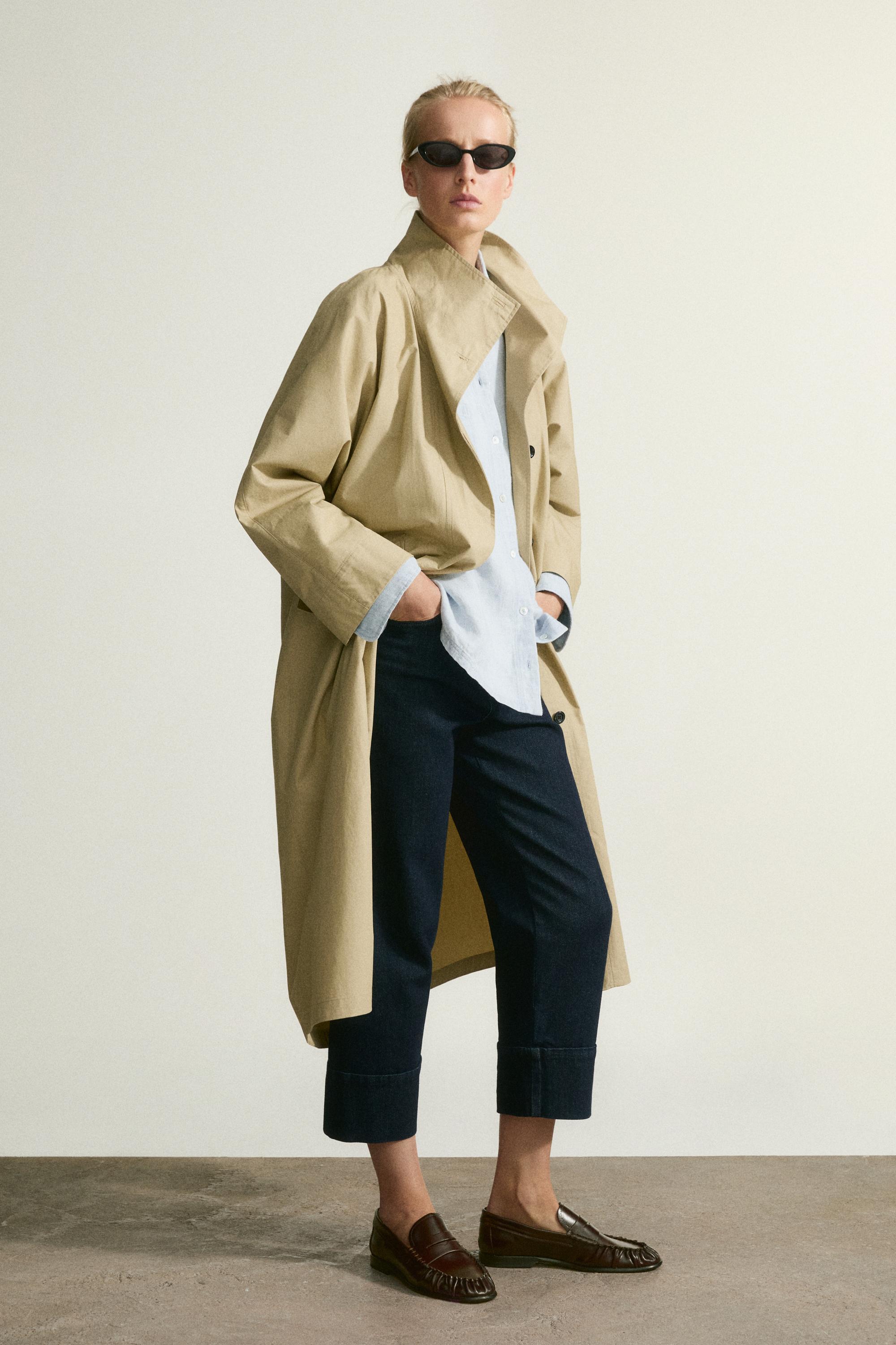 Shirred Leather Loafer — BROWN
