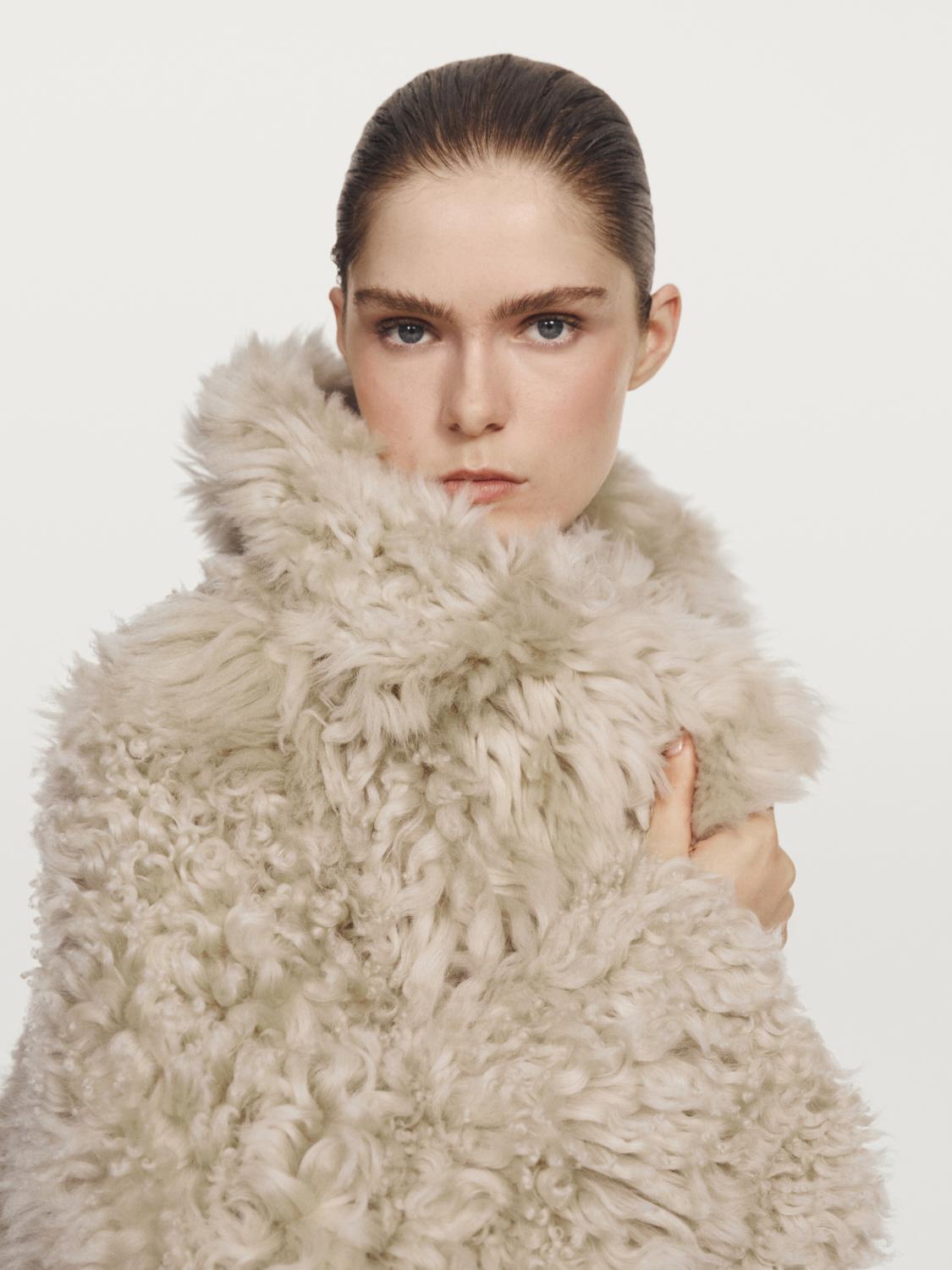Abrigo Corto Piel Con Pelo - Studio - Crudo - S - Massimo Dutti - Mujer