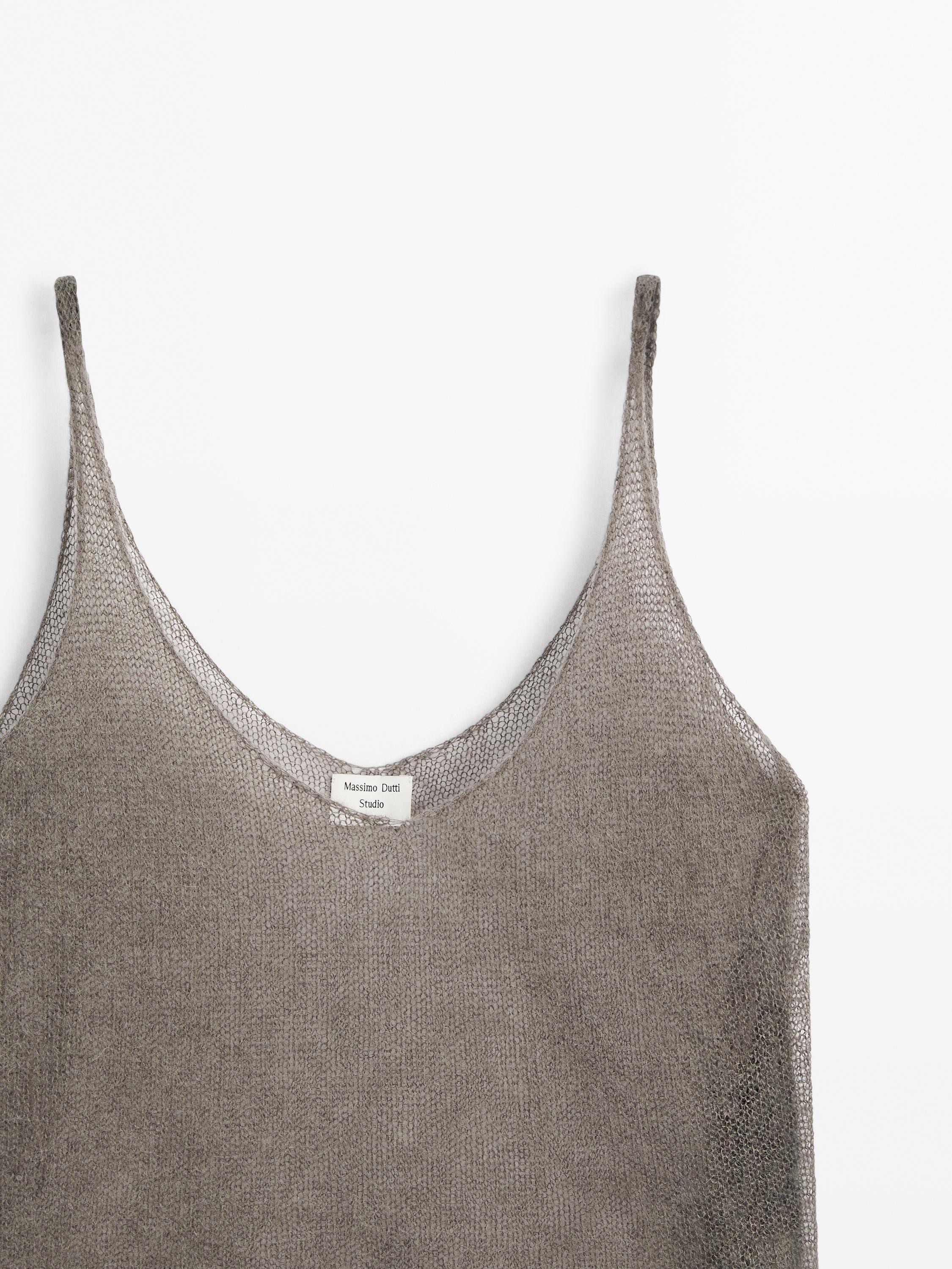 Cutwork top - Studio