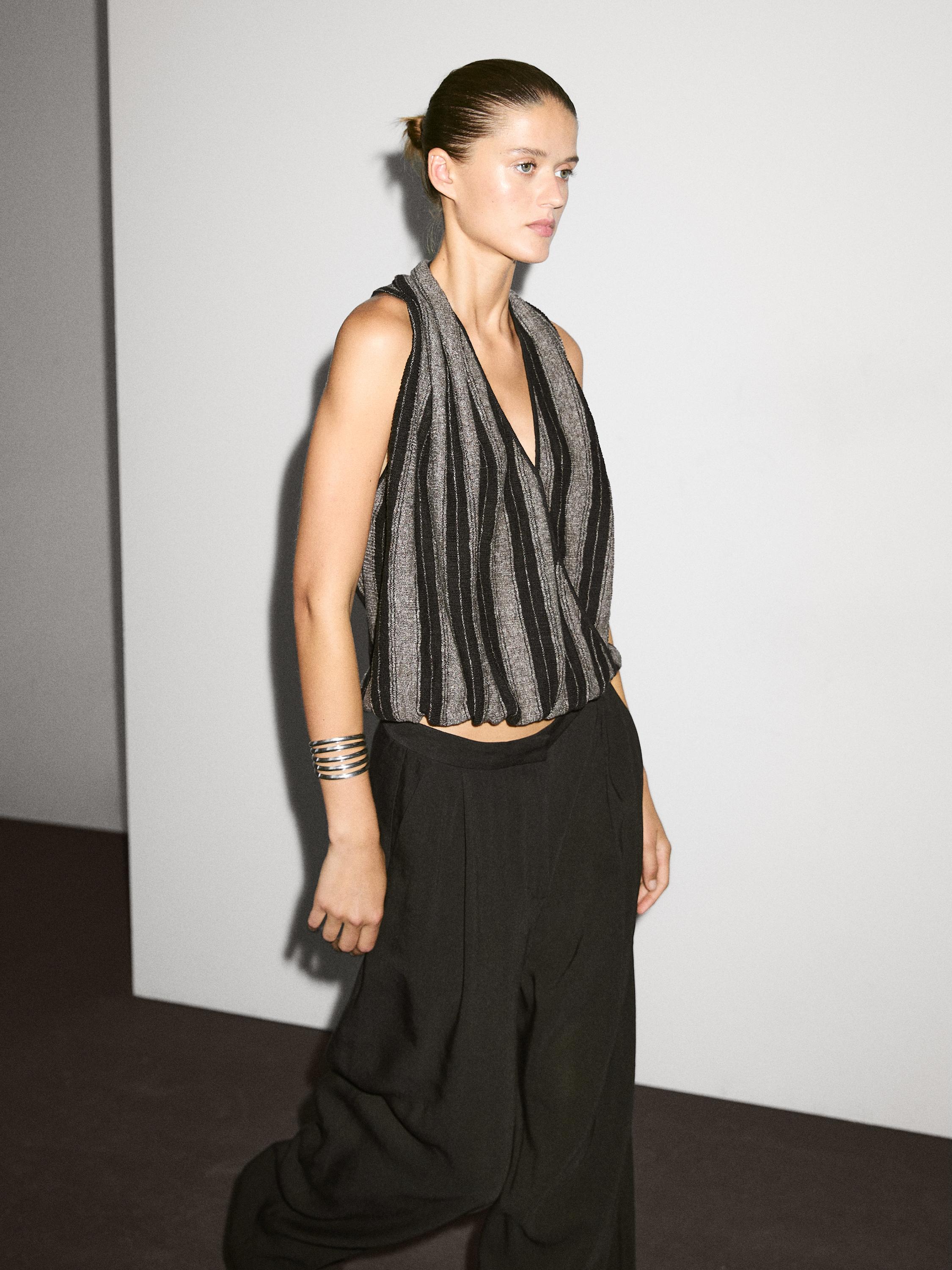 Top punto halter cruzado mezcla lino