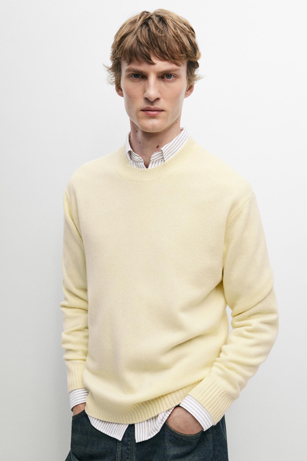 Cashmere round neck knit sweater — CREAM