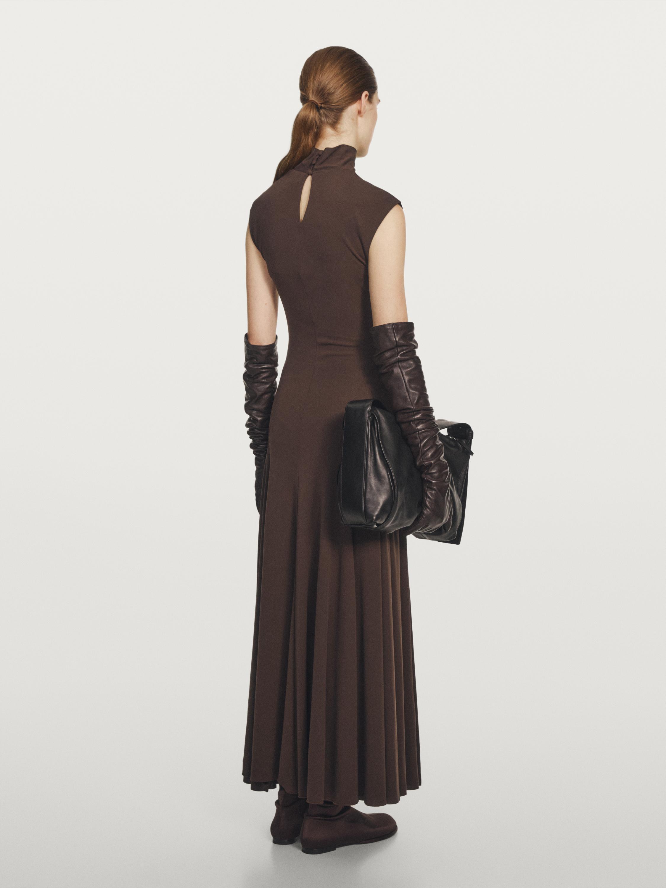 Vestido largo cuello subido - STUDIO