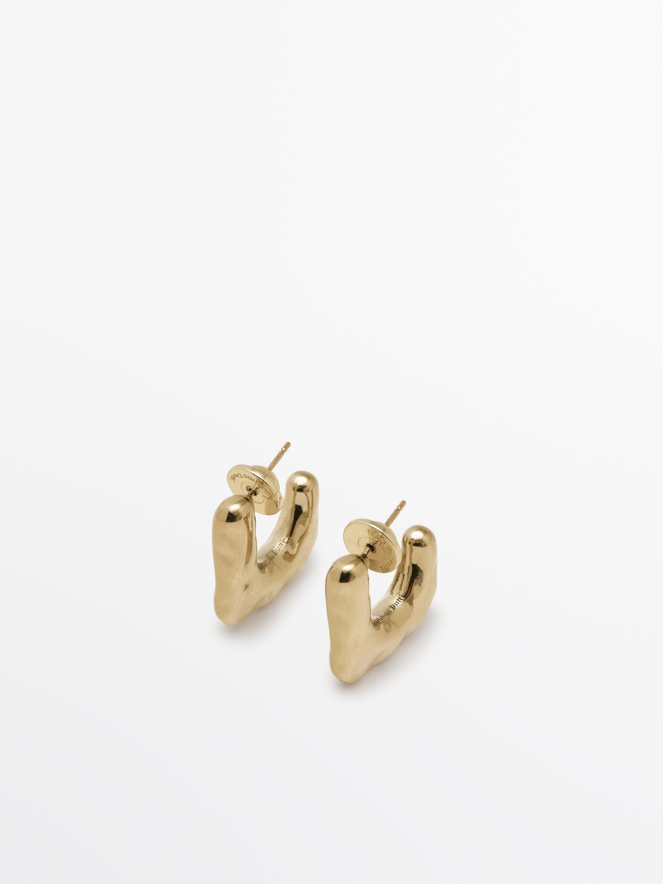 Irregular hoop earrings