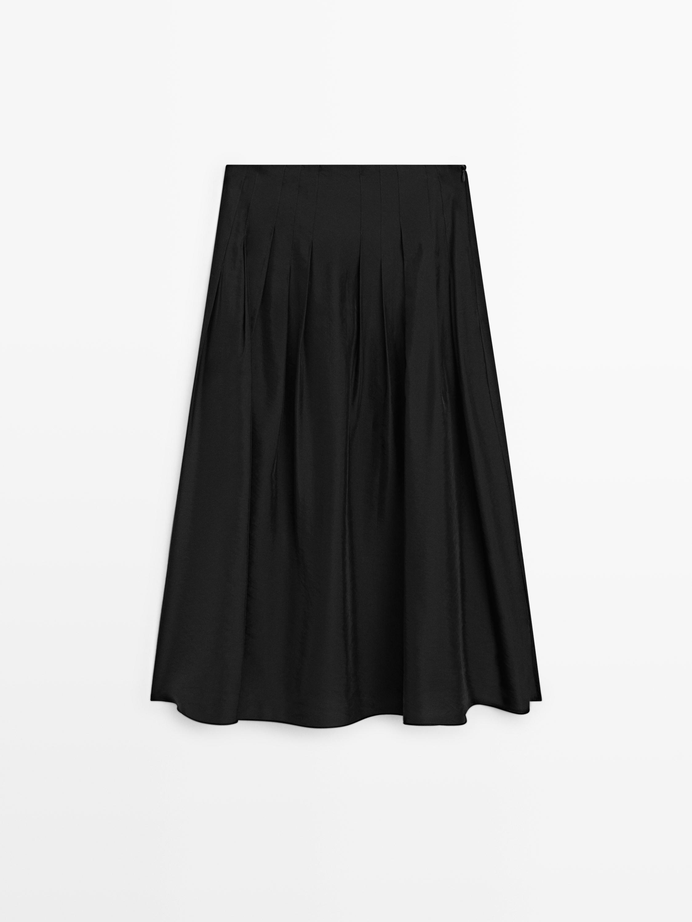 Flowing midi skirt with pintucks  Black  Skirt | Massimo Dutti