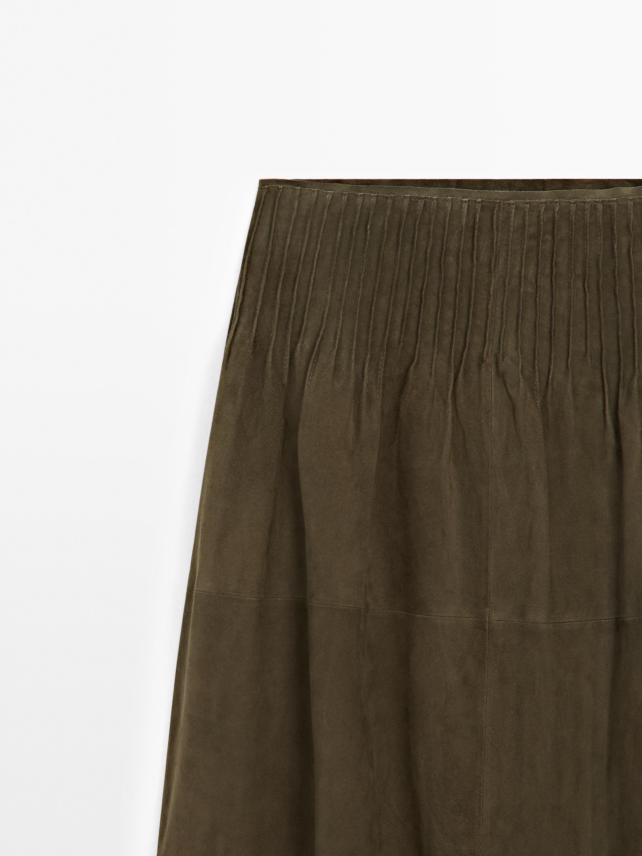 Suede leather midi skirt with topstitching