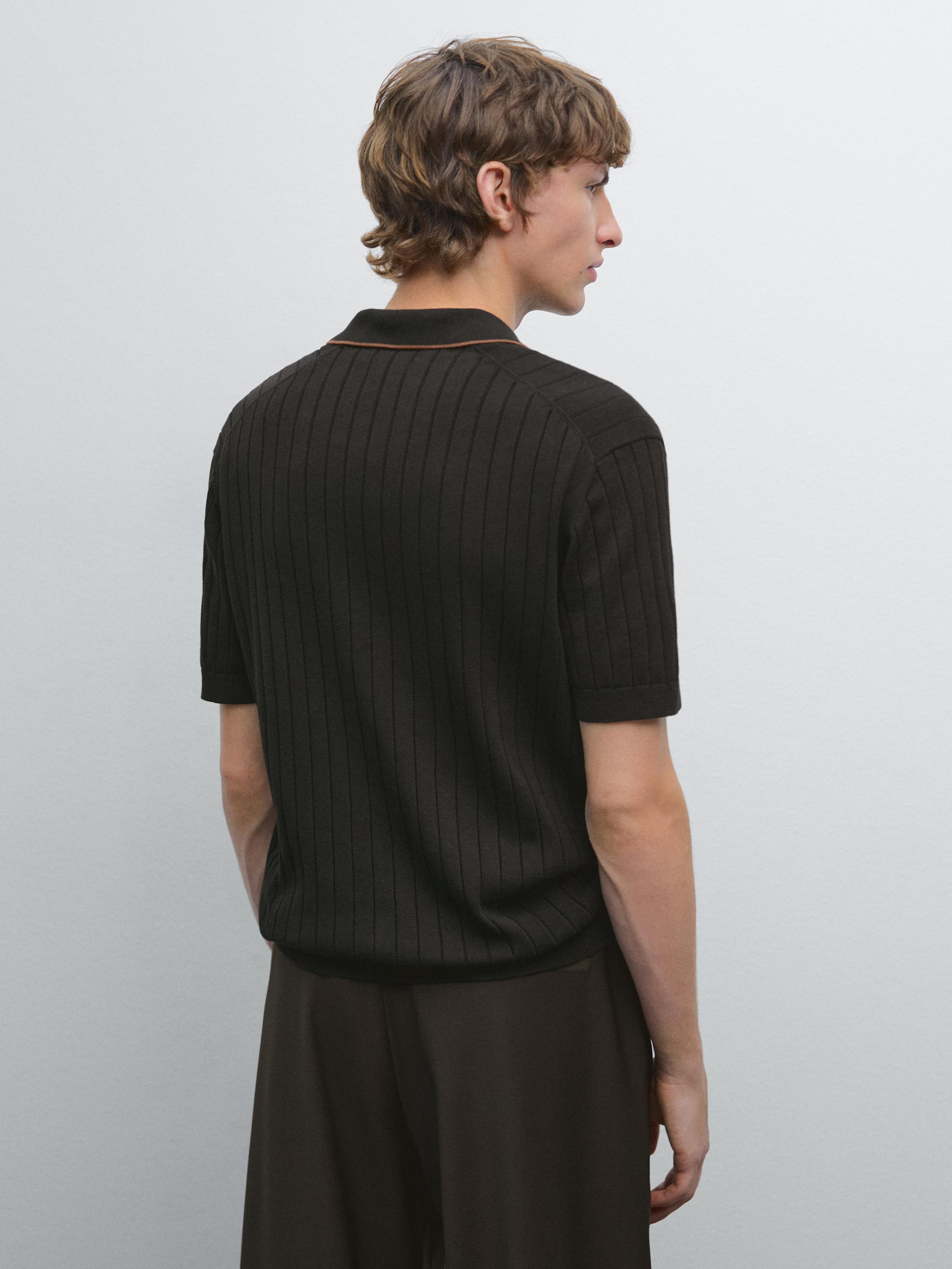 Ribbed knit polo shirt