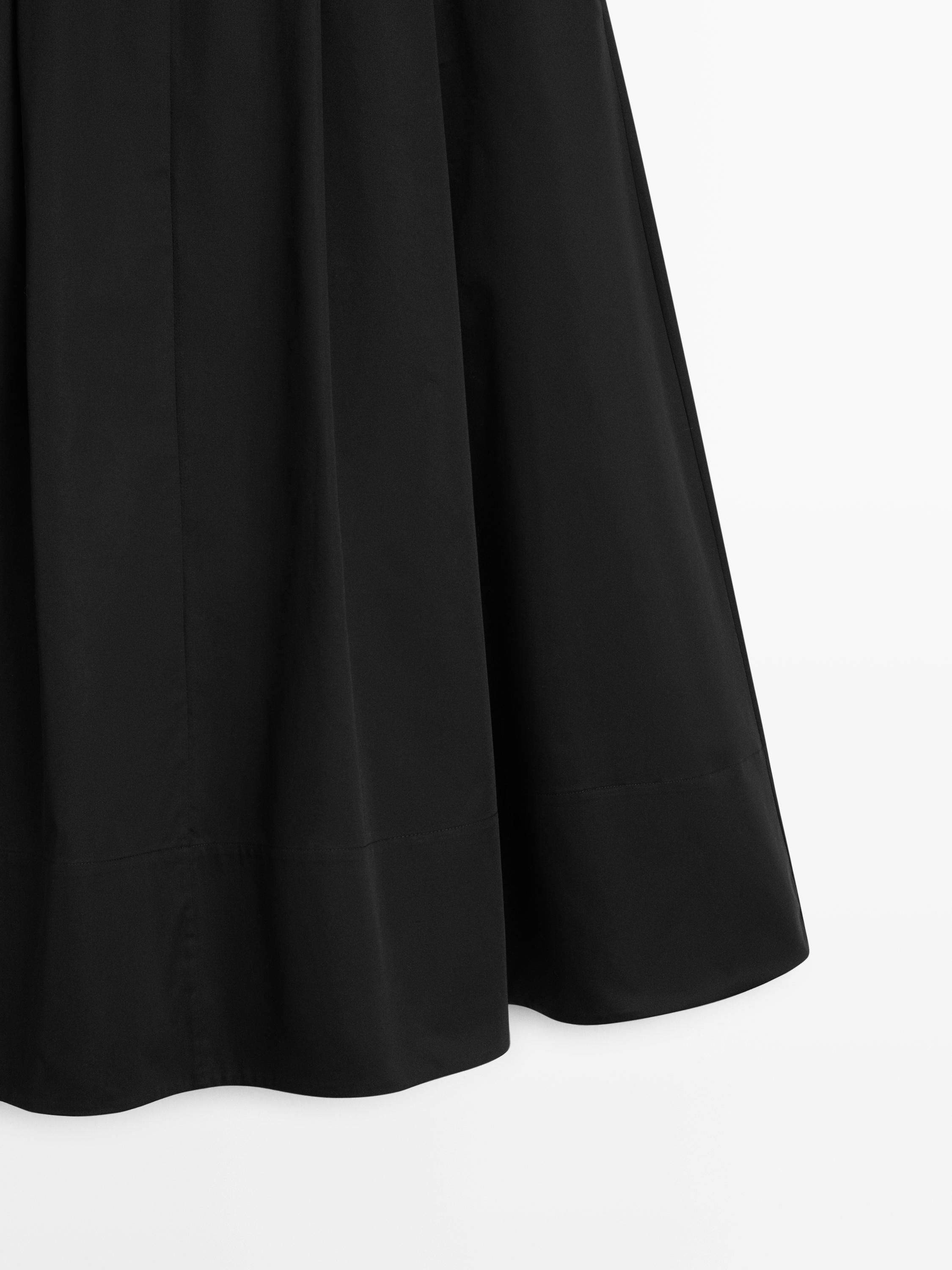 Midi skirt with box pleats — BLACK