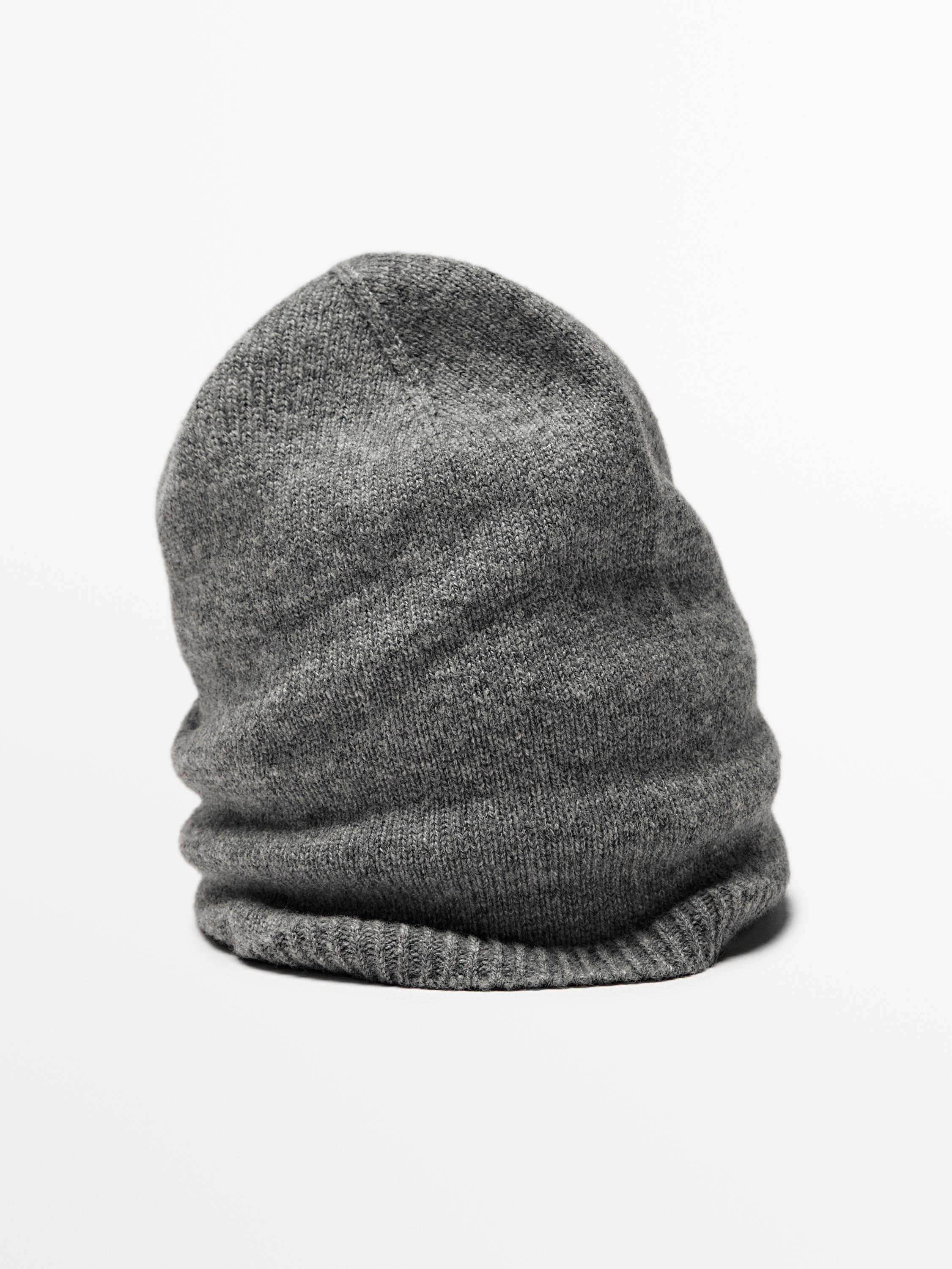Bonnet fin en laine mélangée