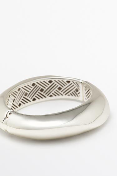 Smooth hinged bracelet — SILVER 2