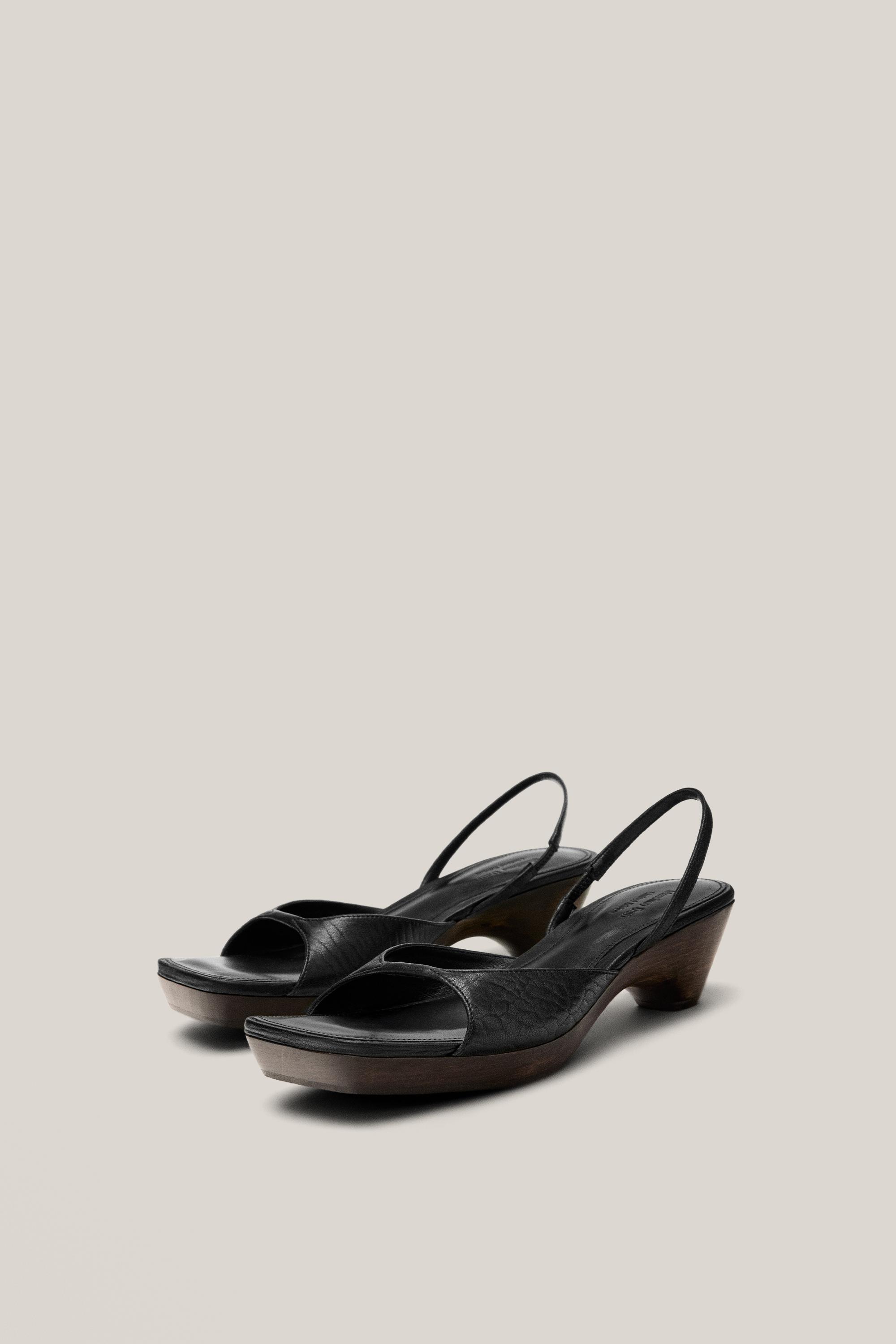 Wood heel sandal - Limited edition — BLACK