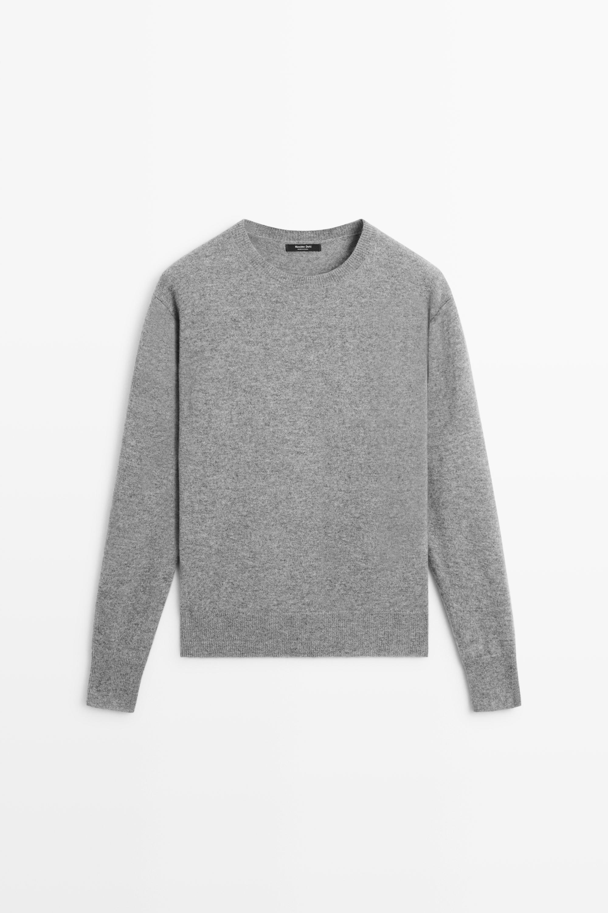 Wool blend knit sweater with round neck