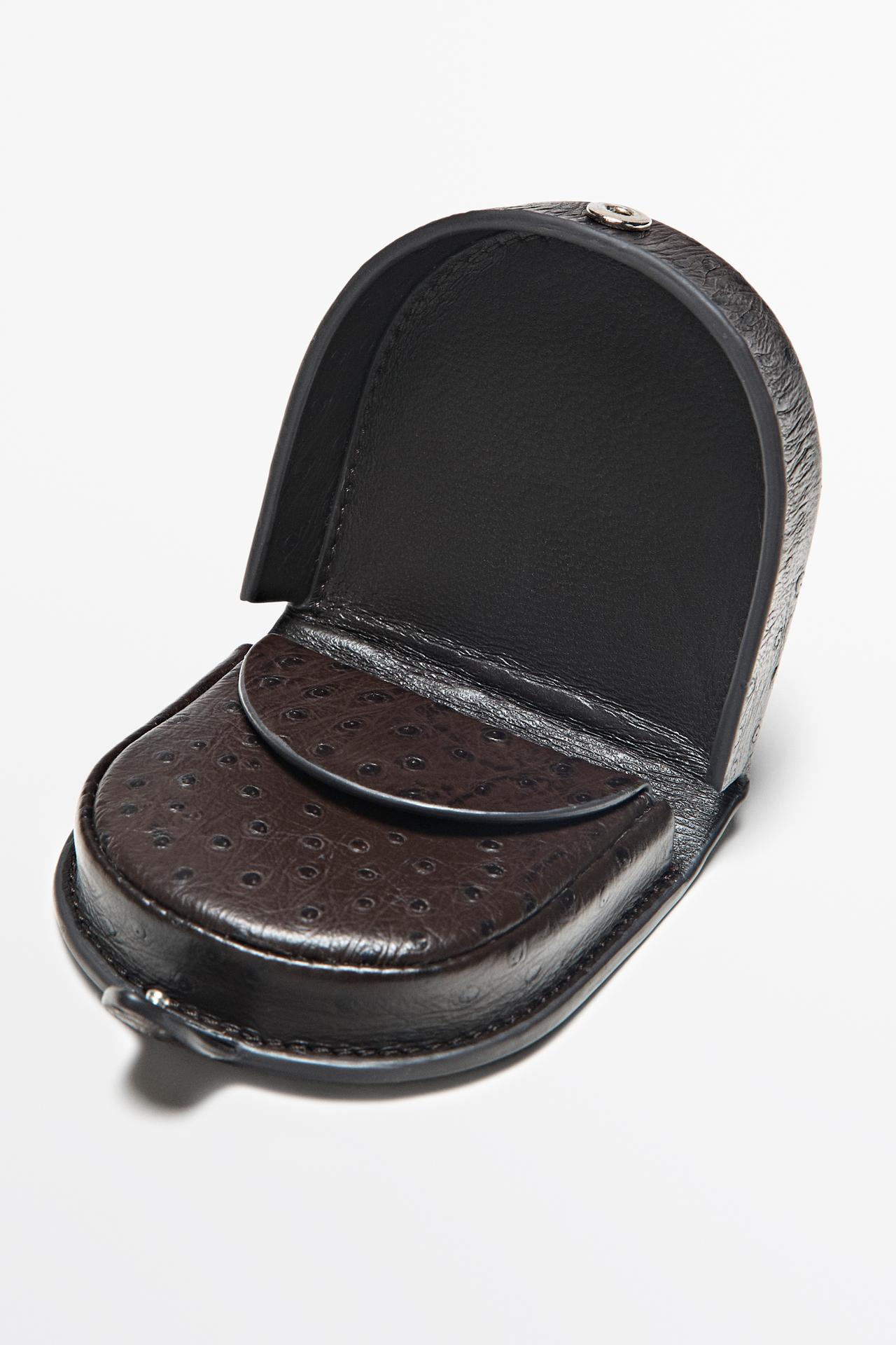 Textured compact nappa leather purse — BROWN