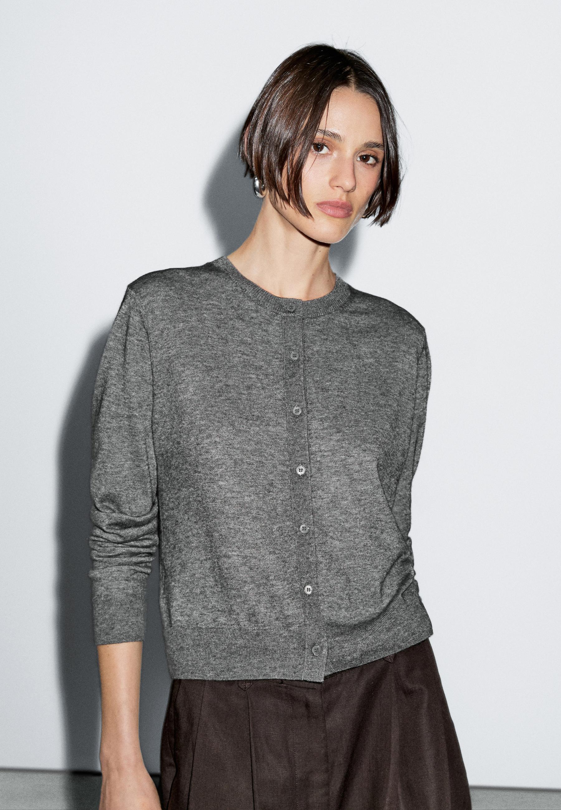 Wool blend knit cardigan with crew neck