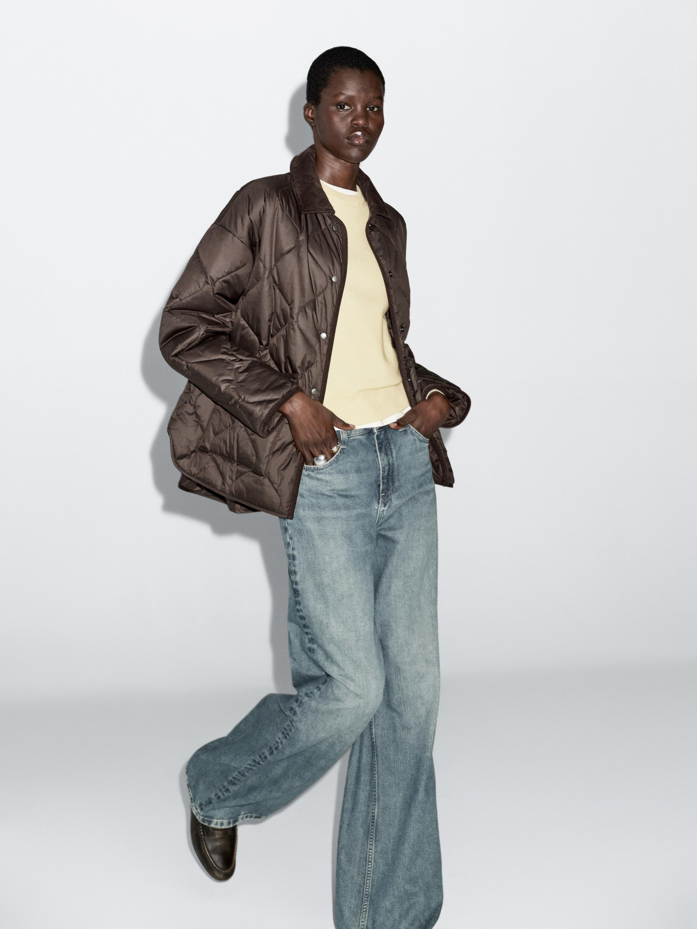 Lightweight jacket with corduroy details